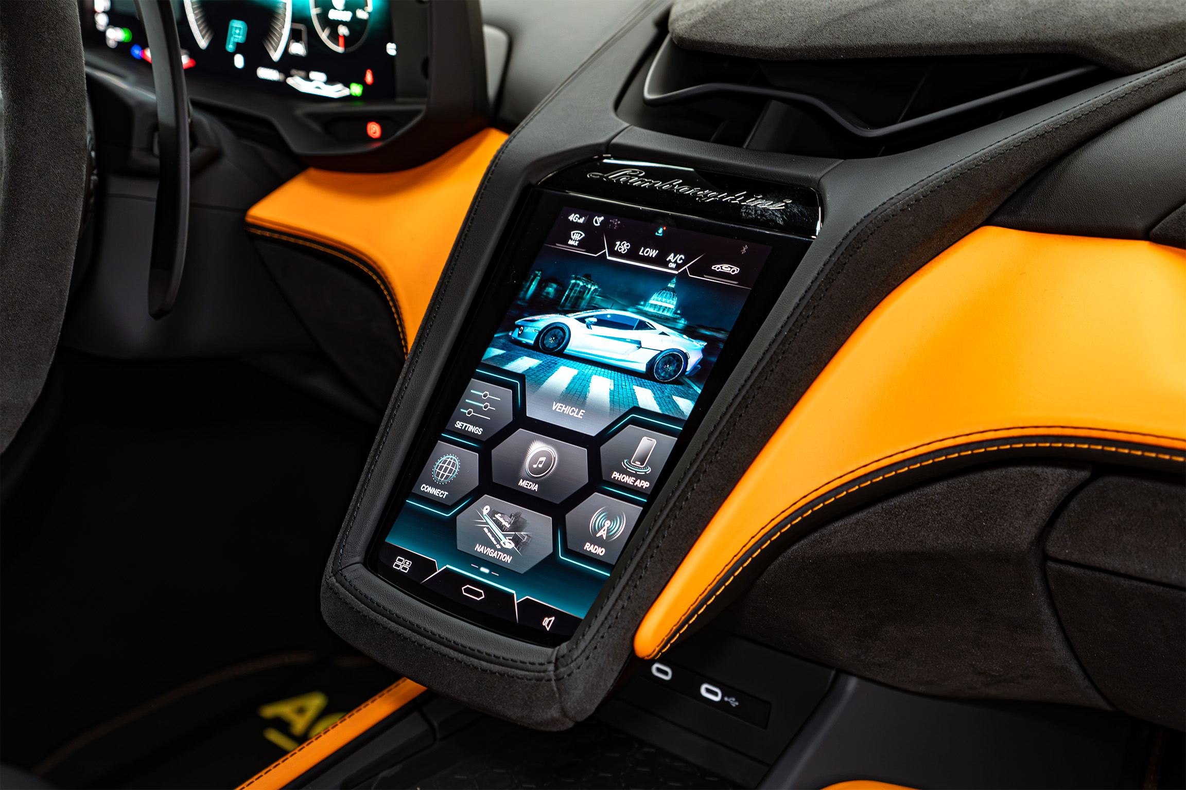 LAMBORGHINI photo 9