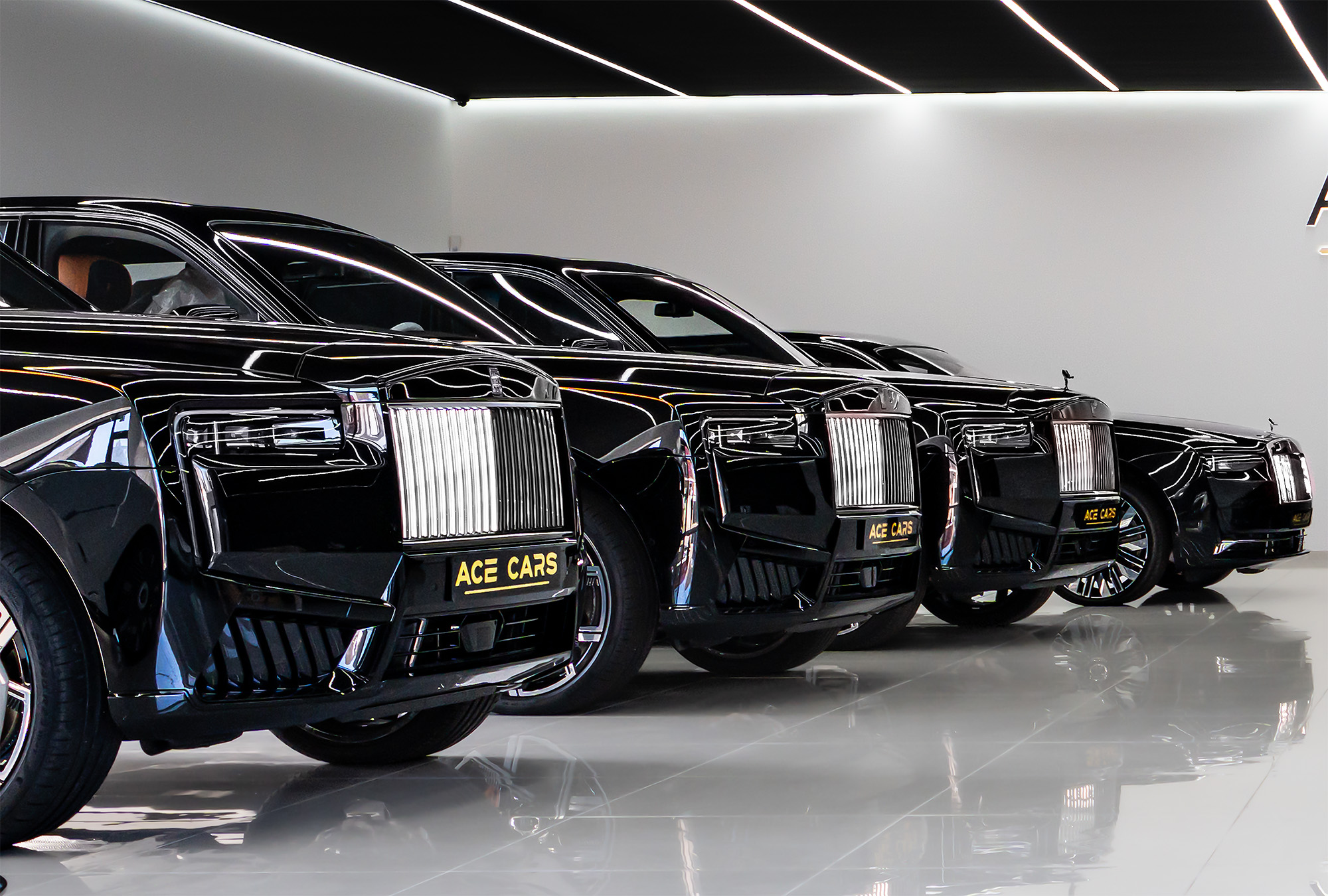 ROLLS ROYCE photo 3