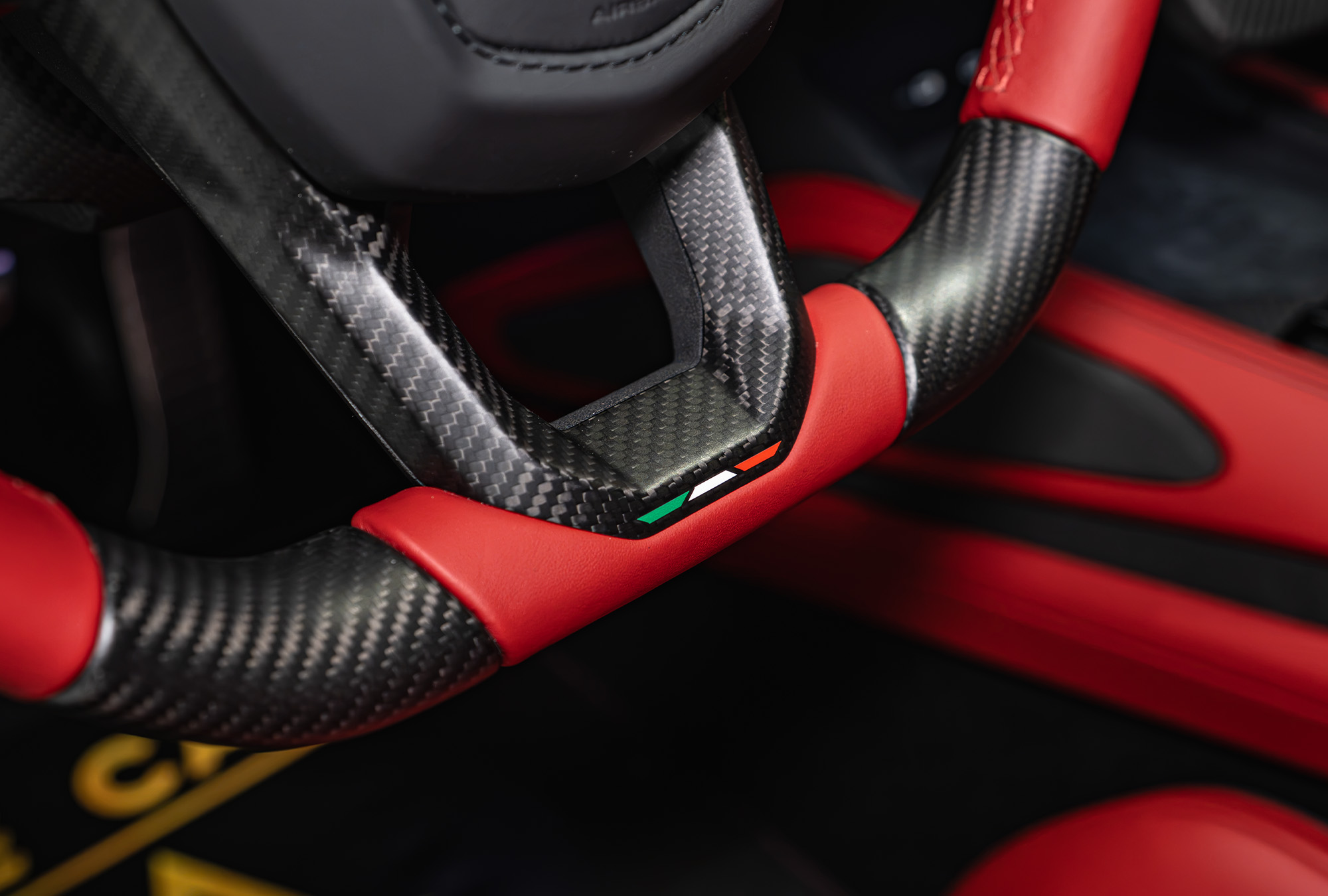 LAMBORGHINI photo 11
