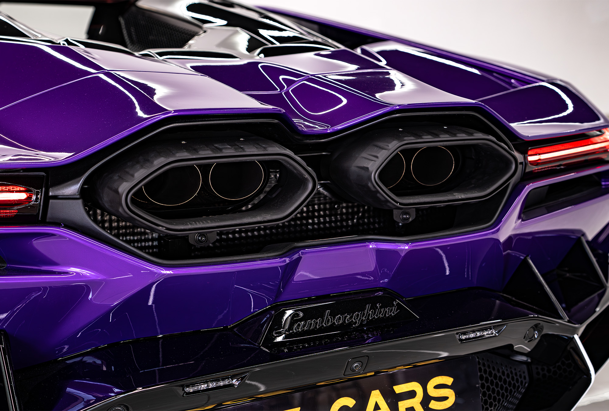 LAMBORGHINI photo 20
