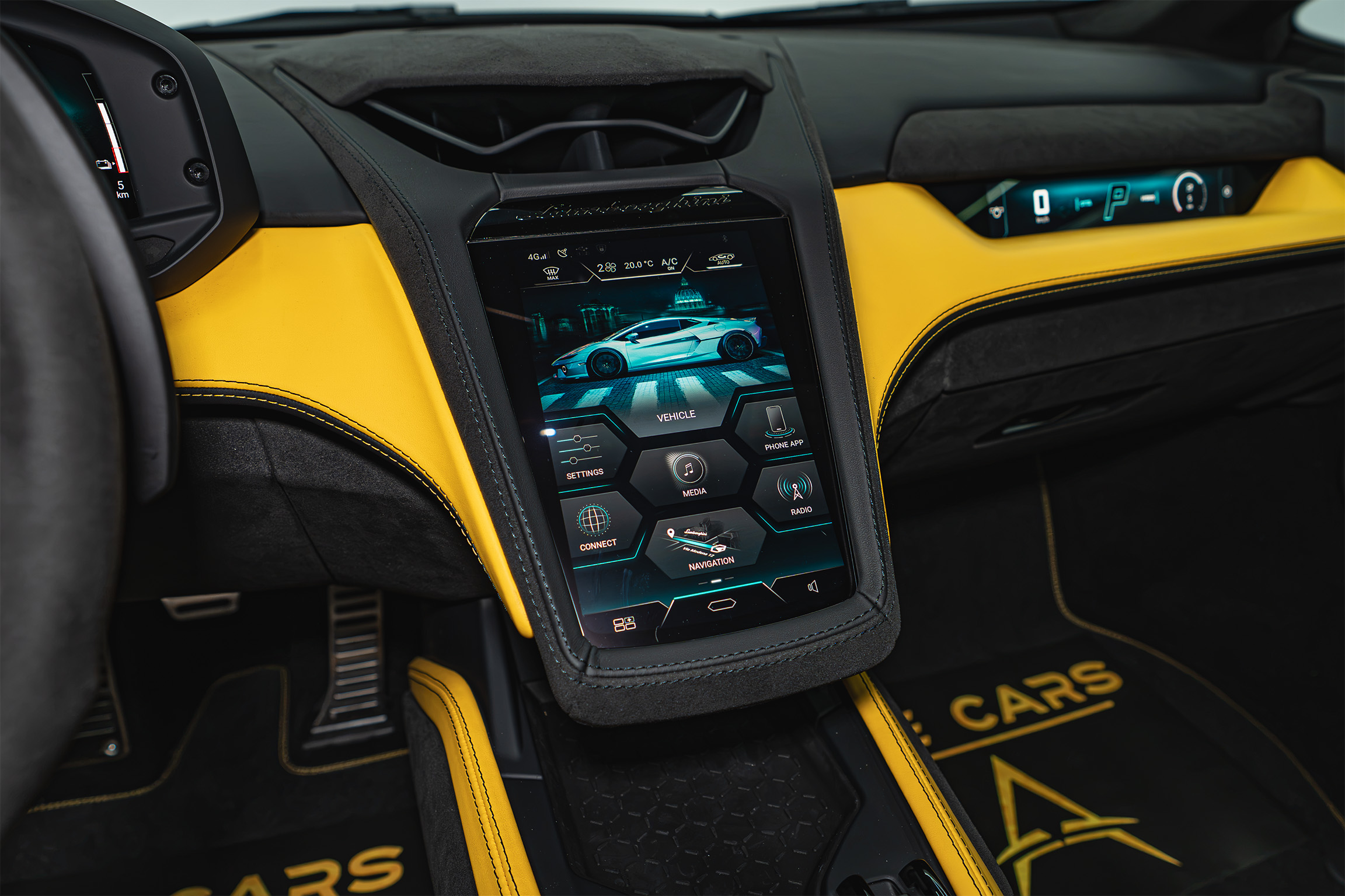 LAMBORGHINI photo 10