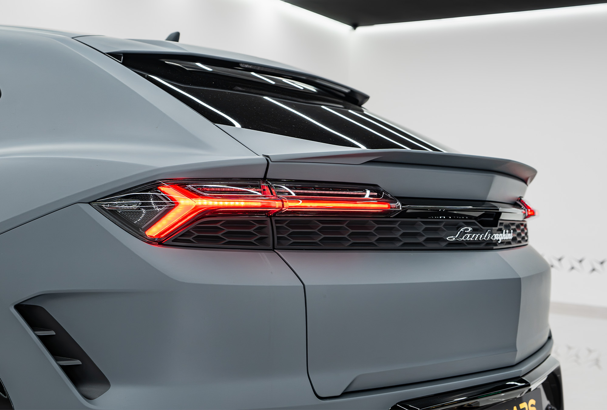 LAMBORGHINI photo 22