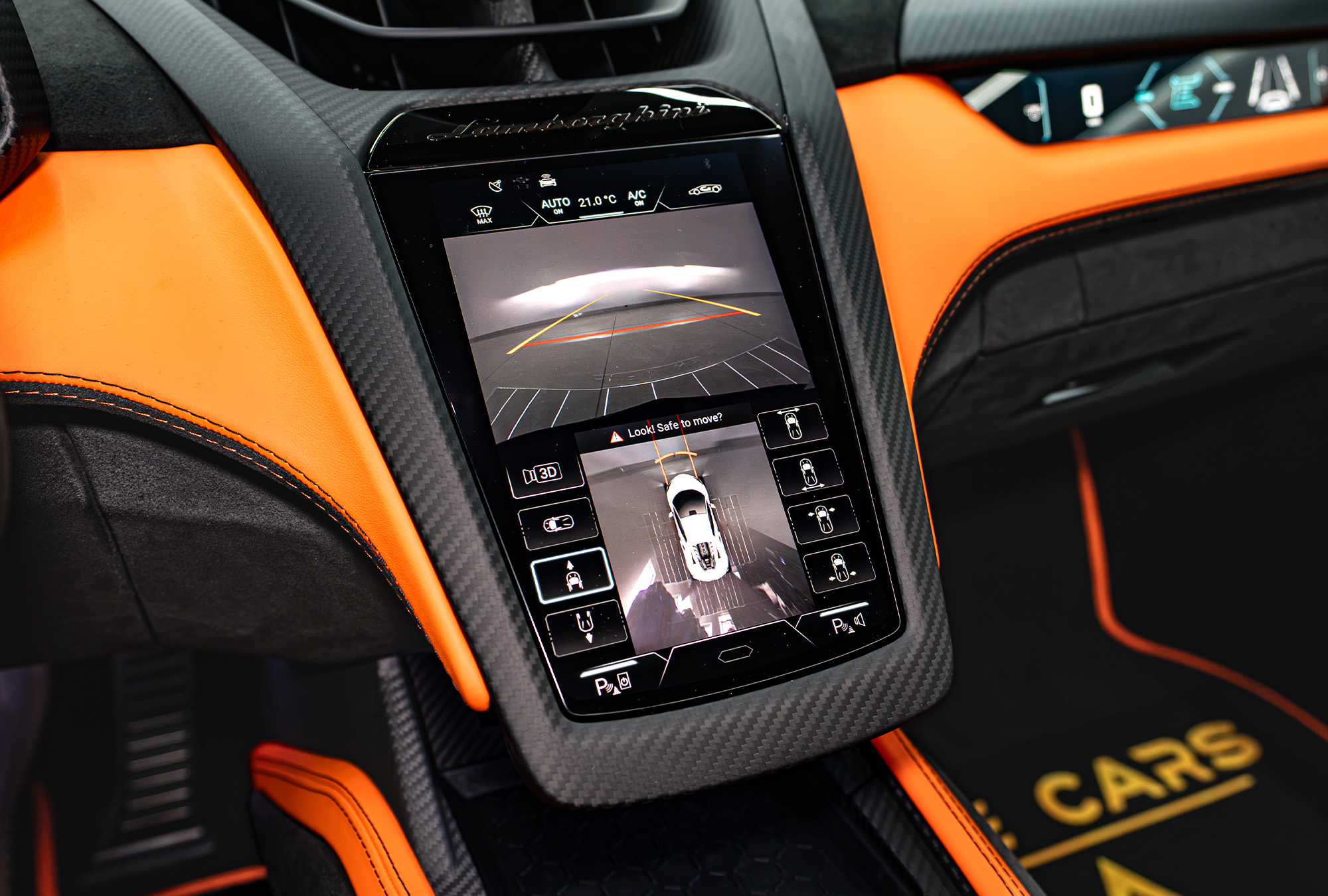 LAMBORGHINI photo 11