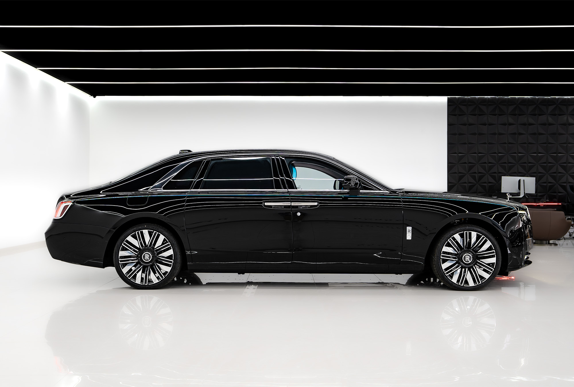 ROLLS ROYCE photo 13