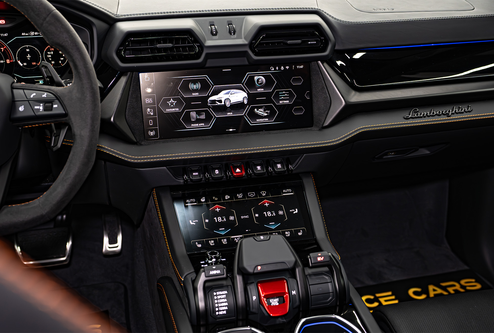 LAMBORGHINI photo 10