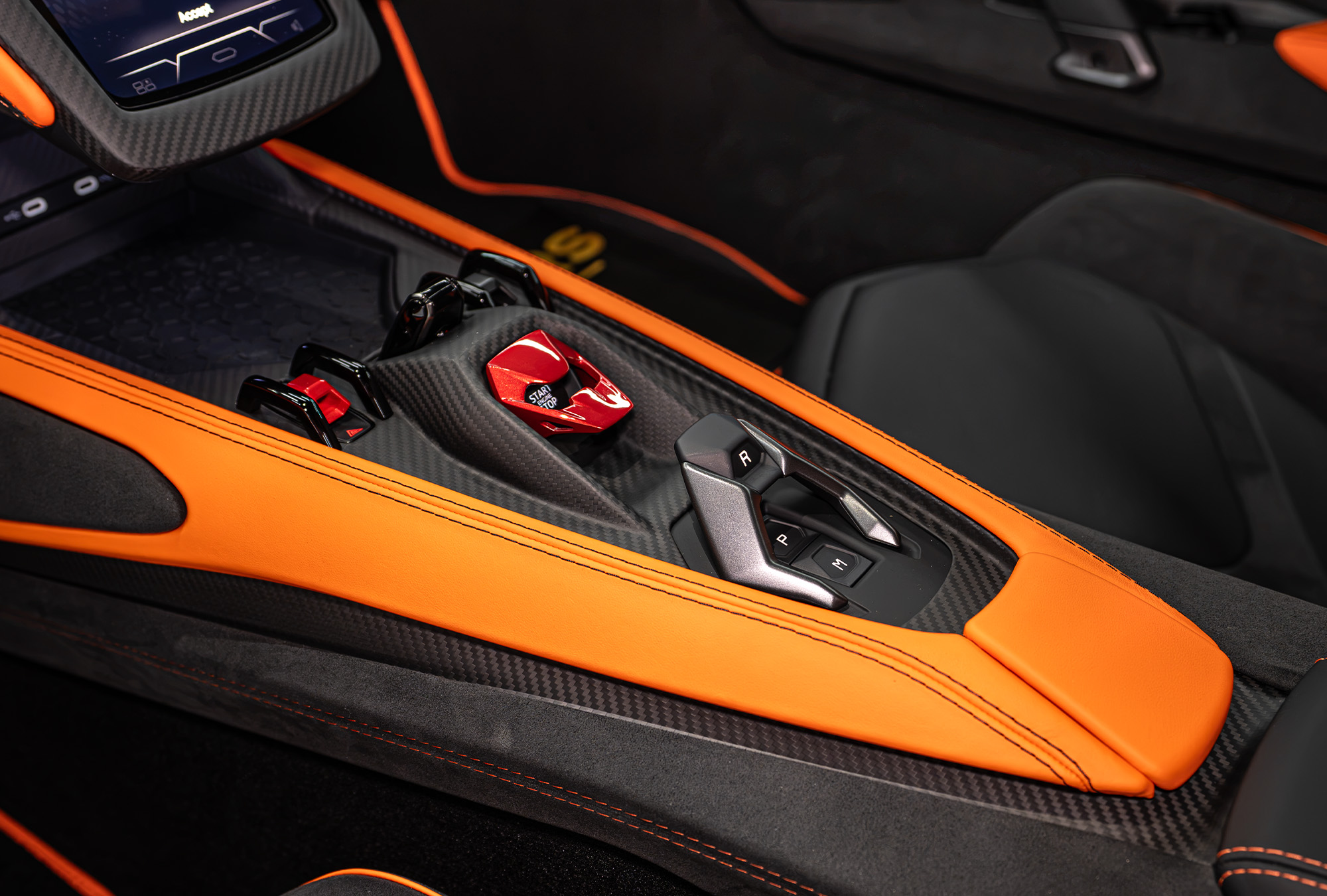 LAMBORGHINI photo 10