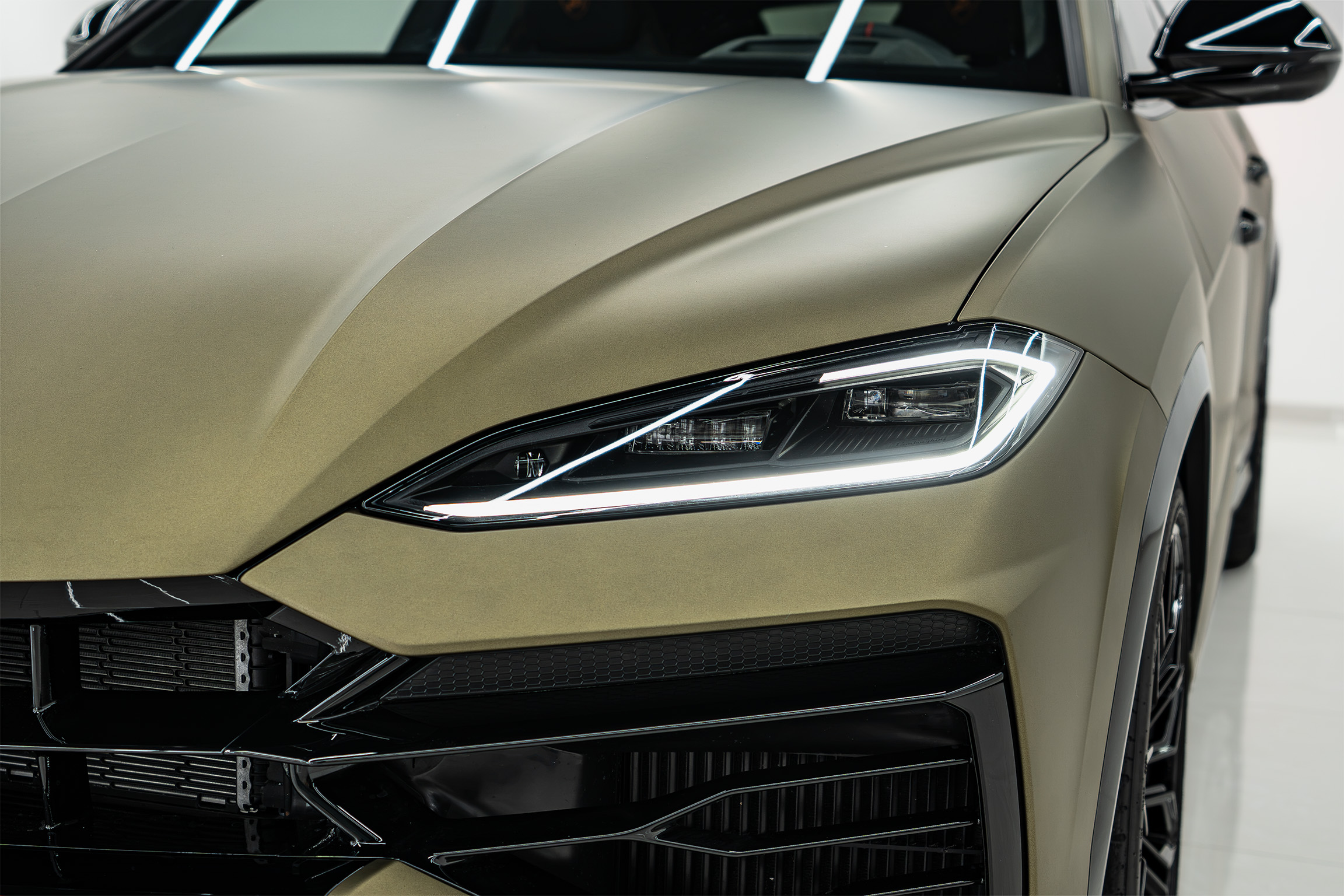 LAMBORGHINI photo 25