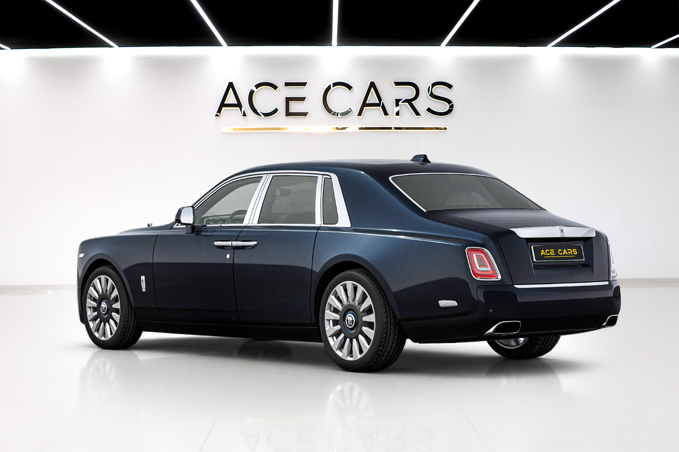 ROLLS ROYCE photo 2