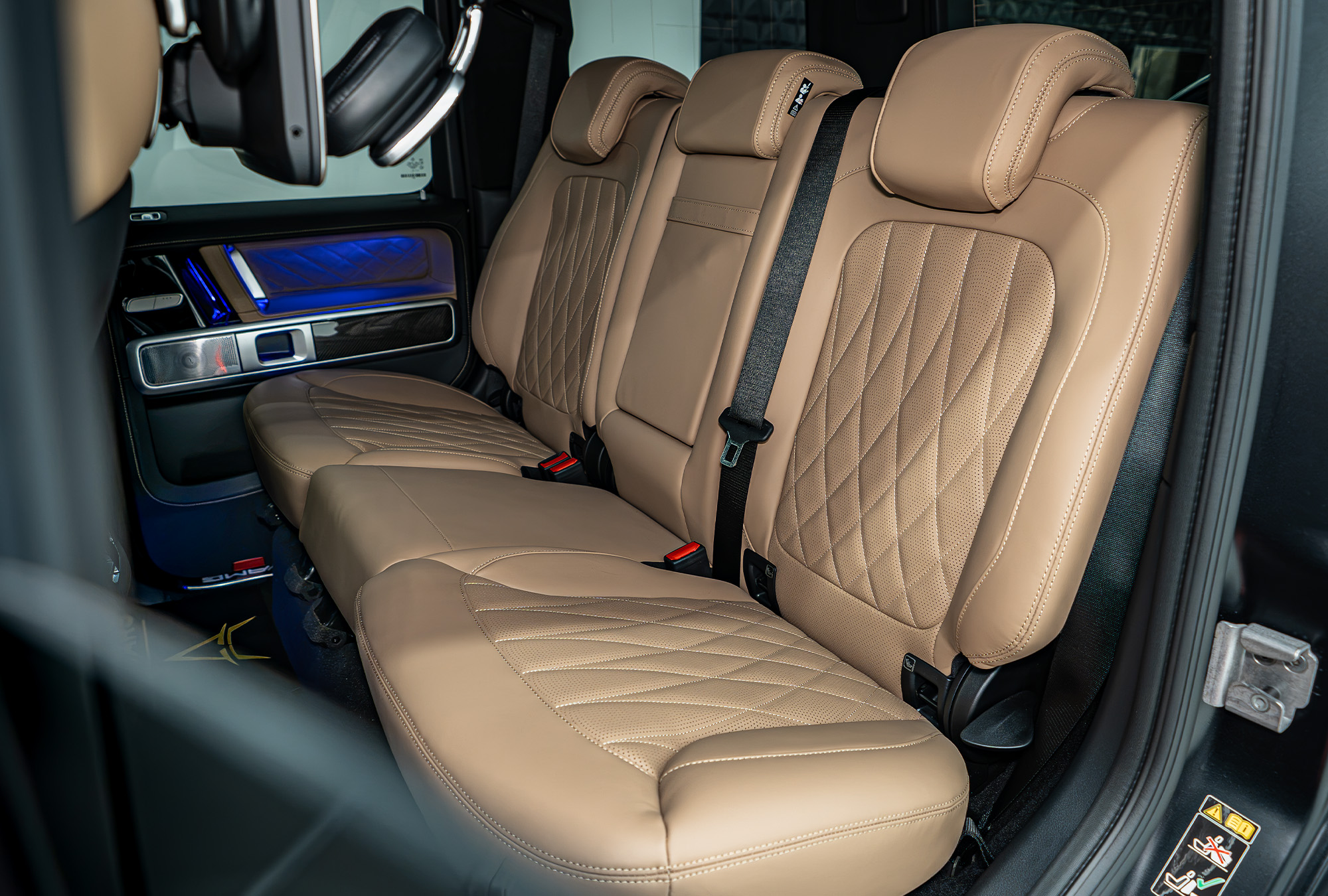 MERCEDES-BENZ photo 8