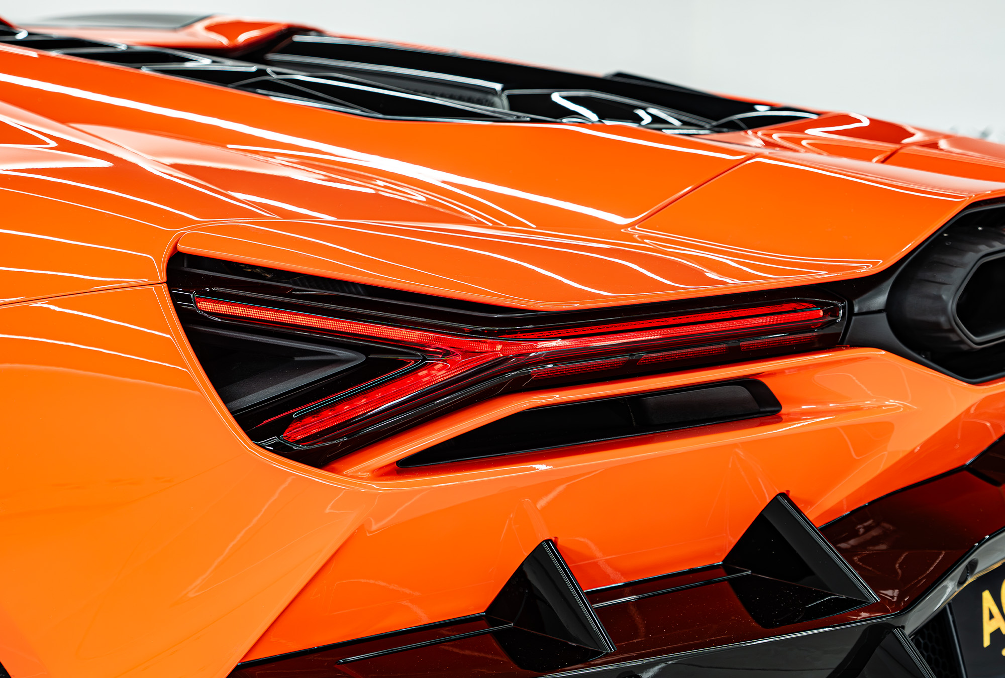 LAMBORGHINI photo 17