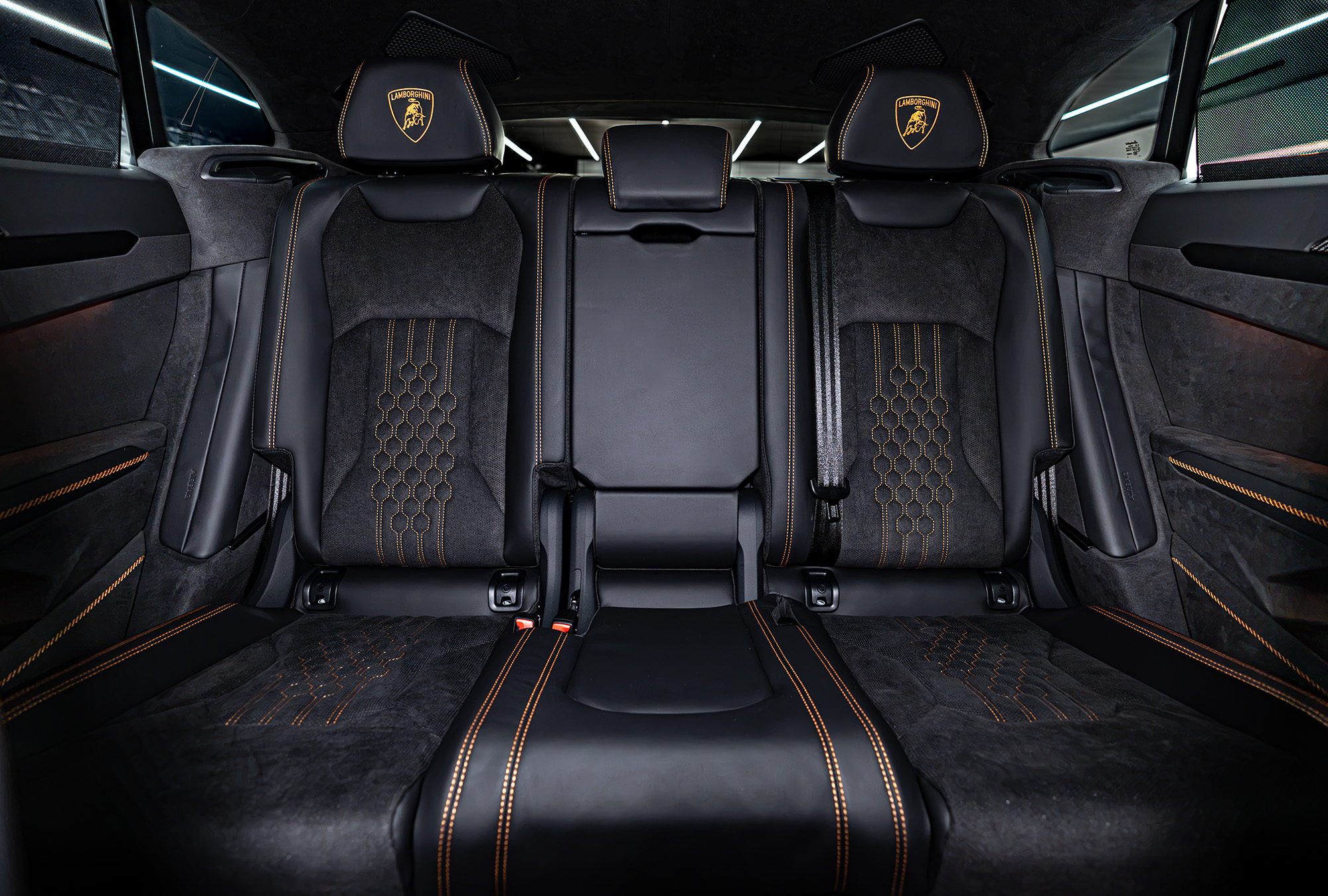 LAMBORGHINI photo 7