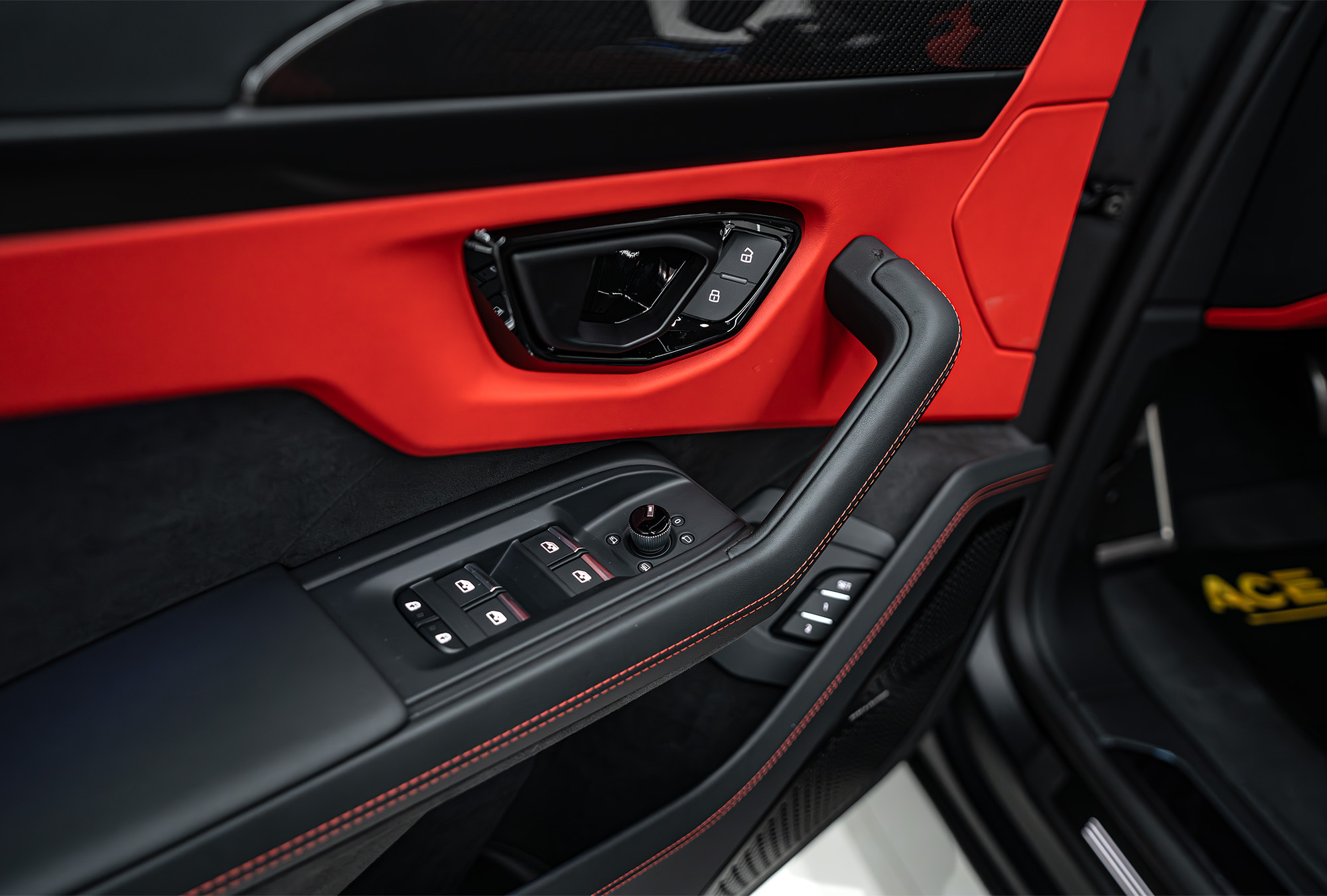 LAMBORGHINI photo 20