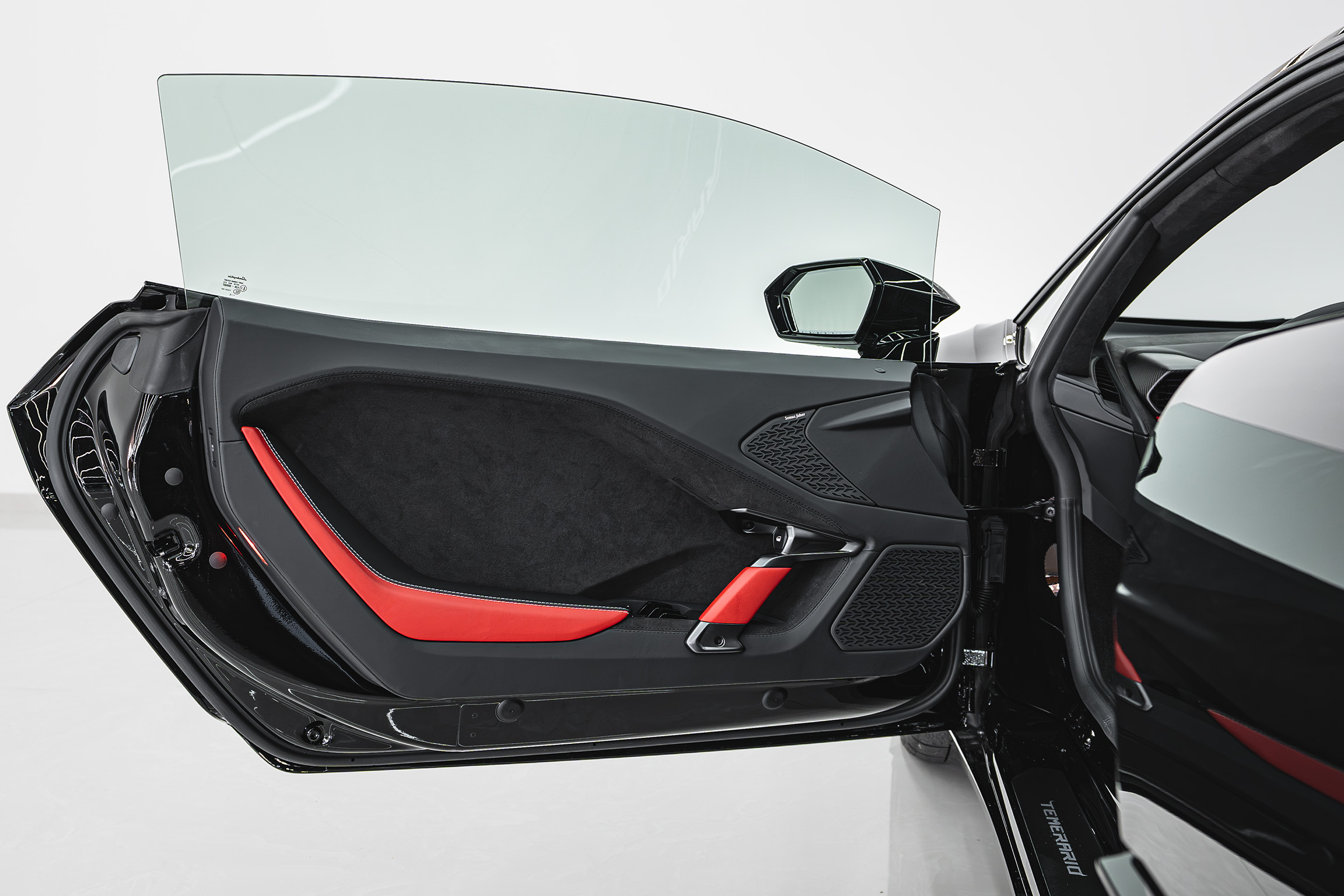 LAMBORGHINI photo 9