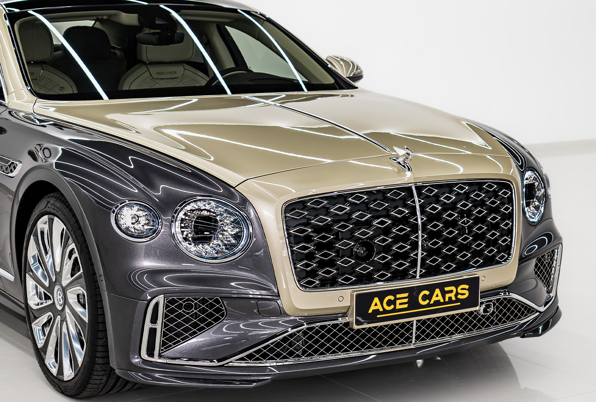 BENTLEY photo 10