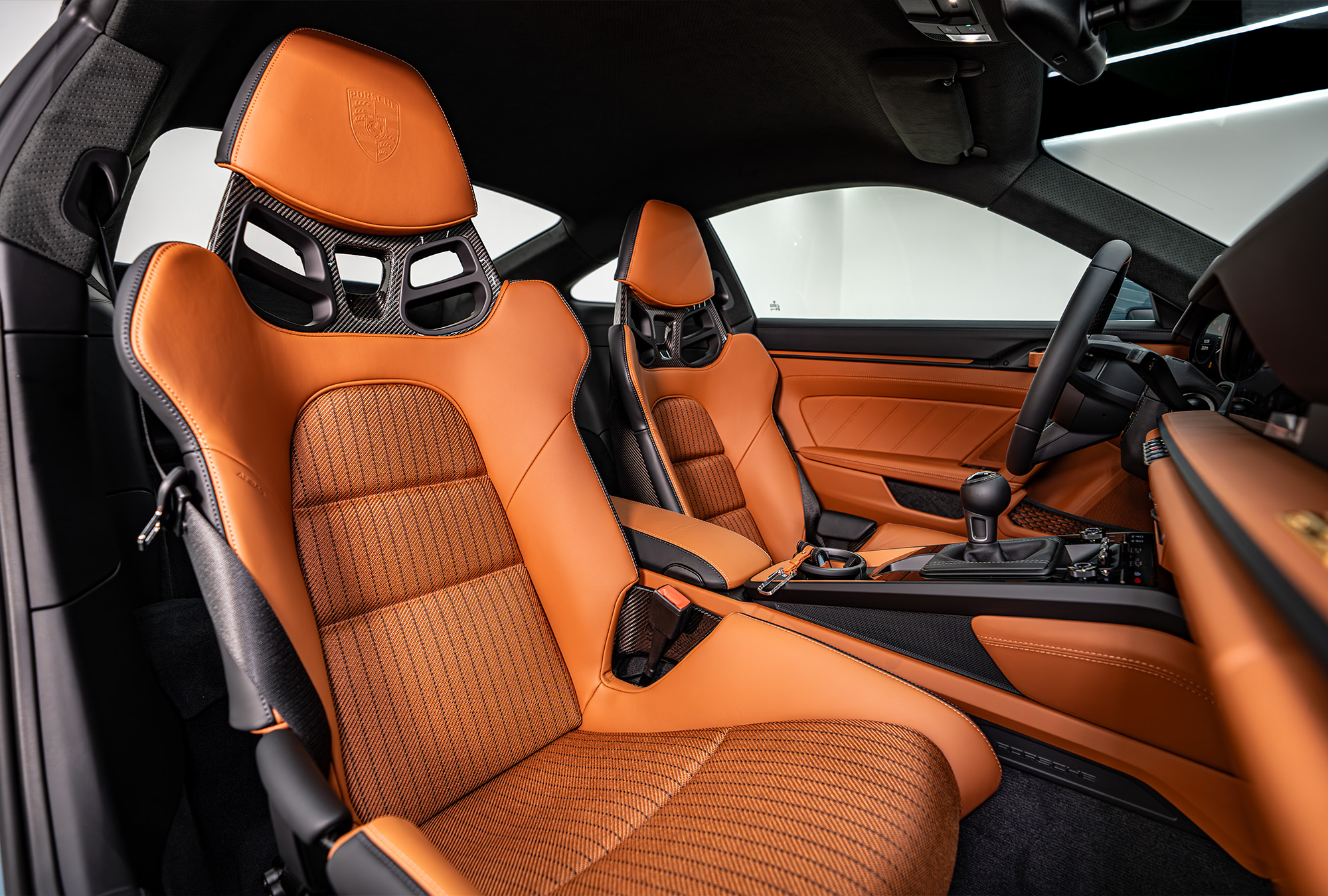 PORSCHE photo 7