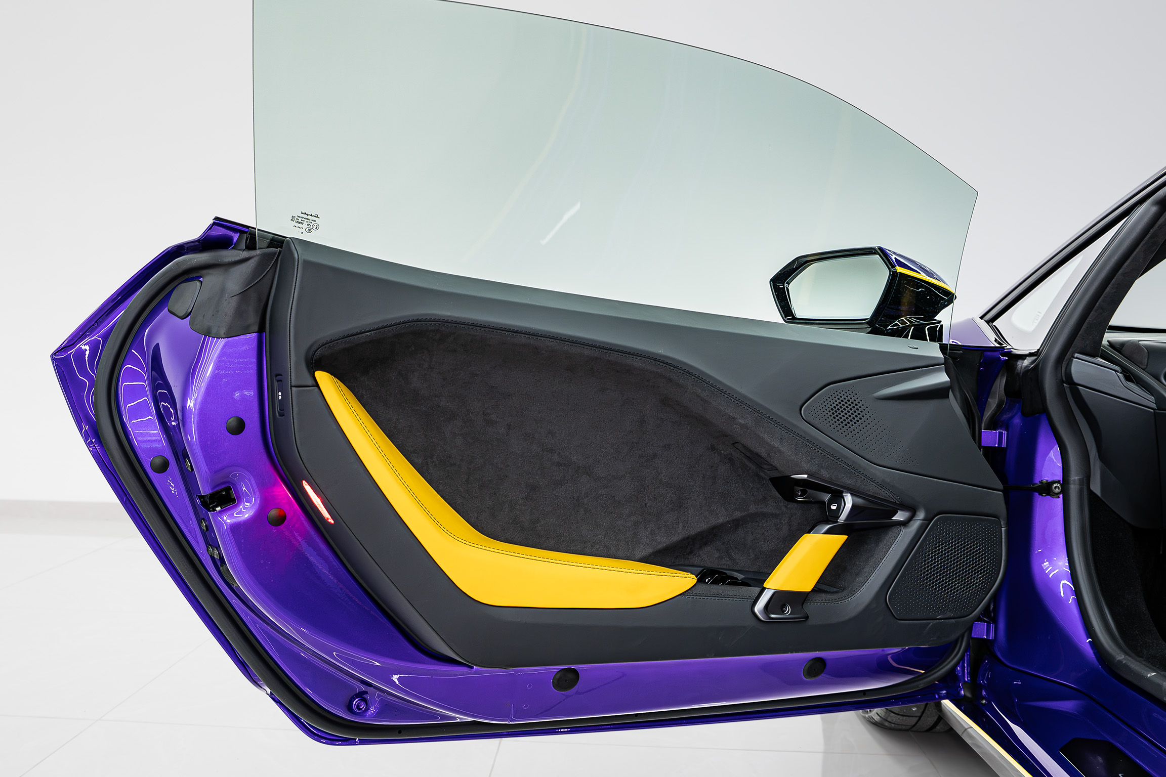 LAMBORGHINI photo 17