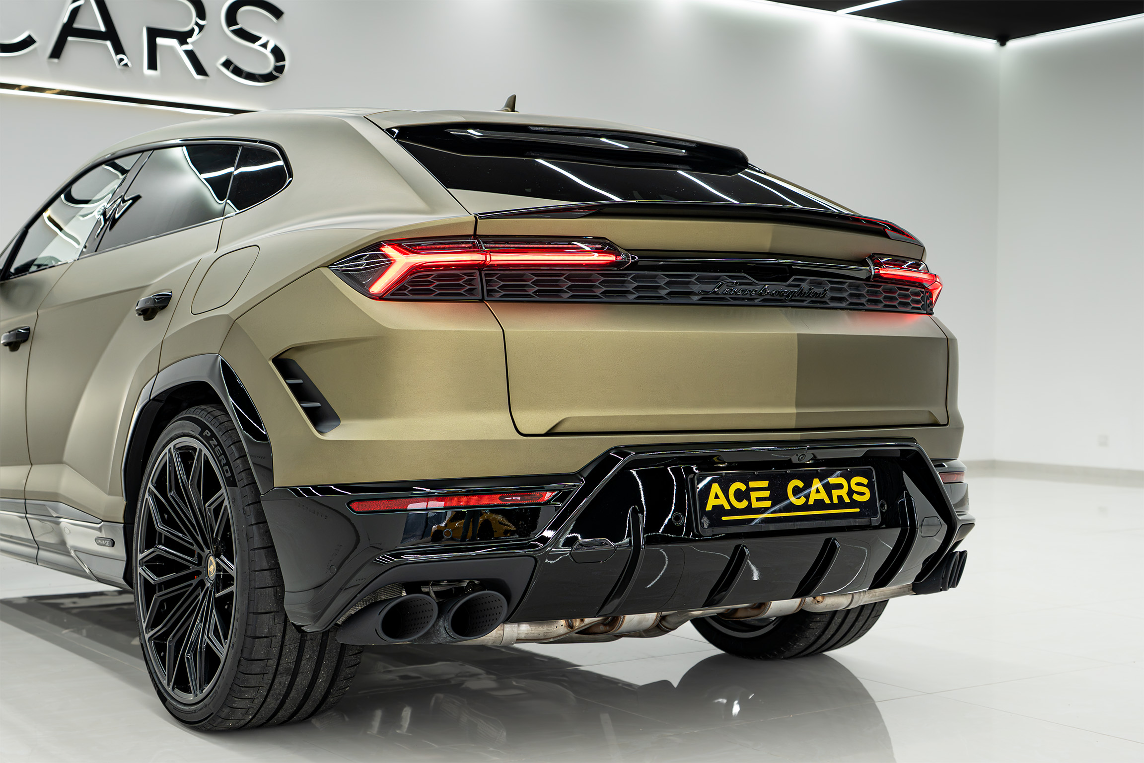 LAMBORGHINI photo 28
