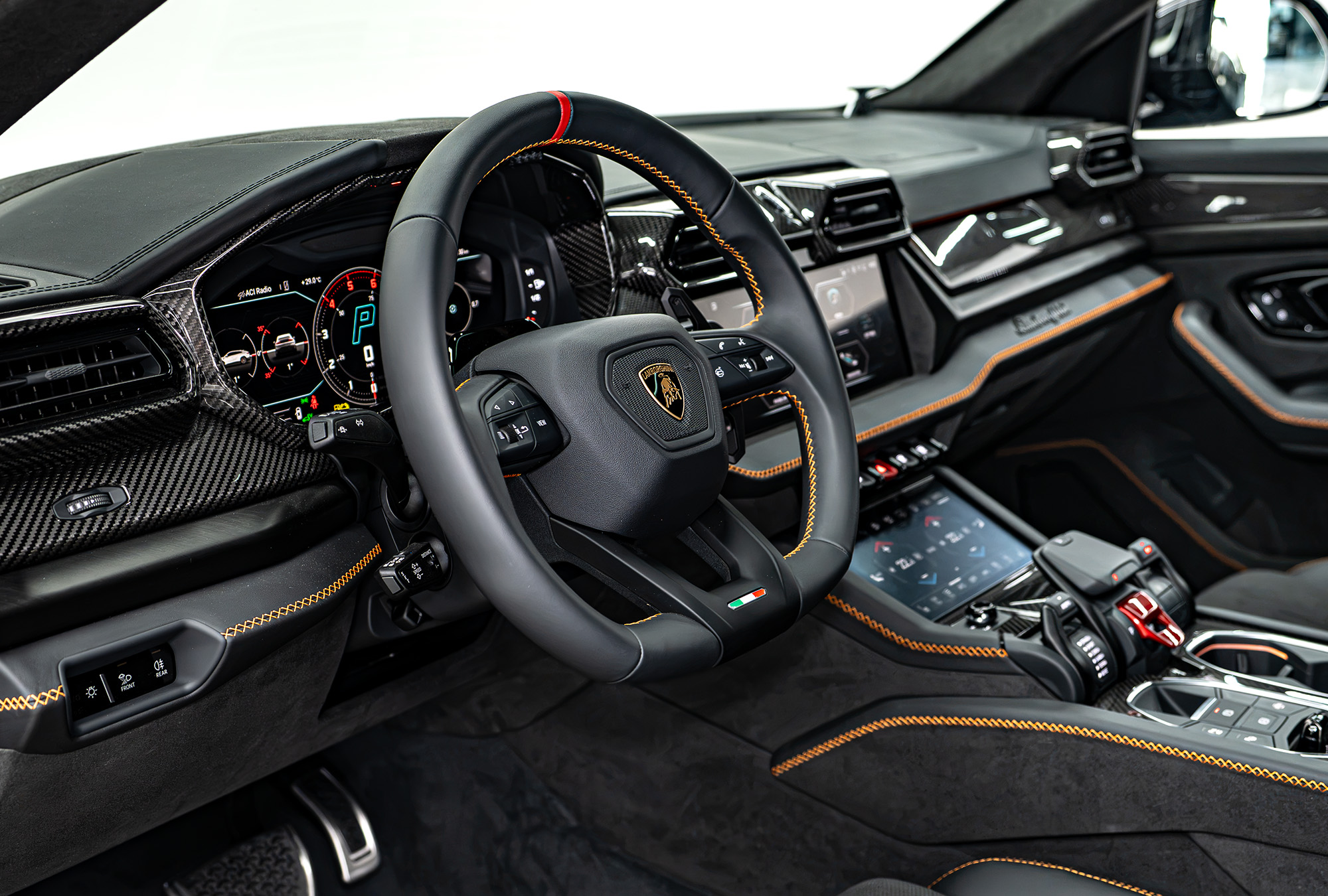 LAMBORGHINI photo 11