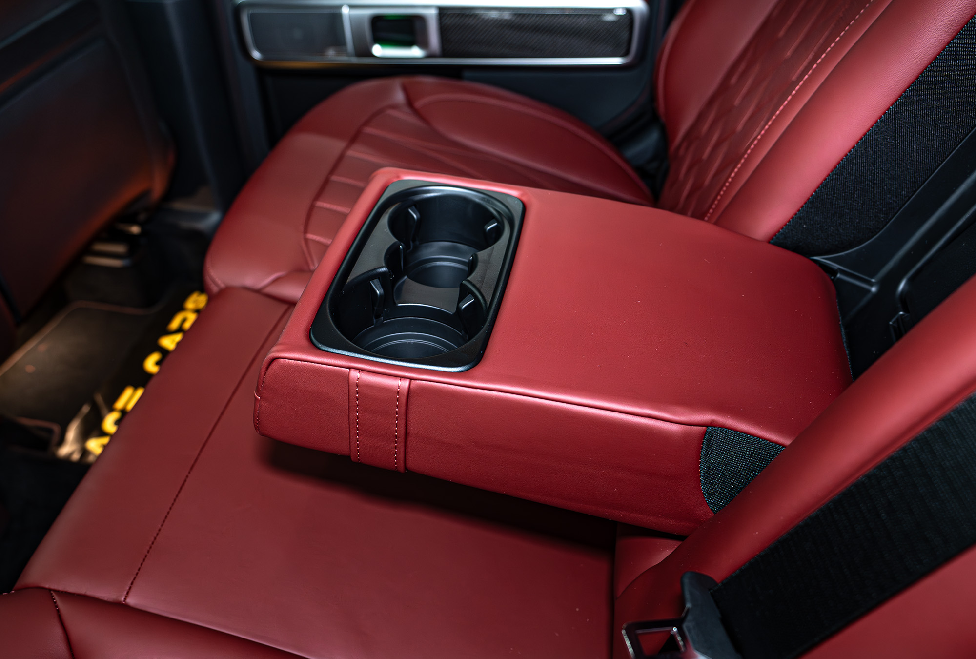 MERCEDES-BENZ photo 8