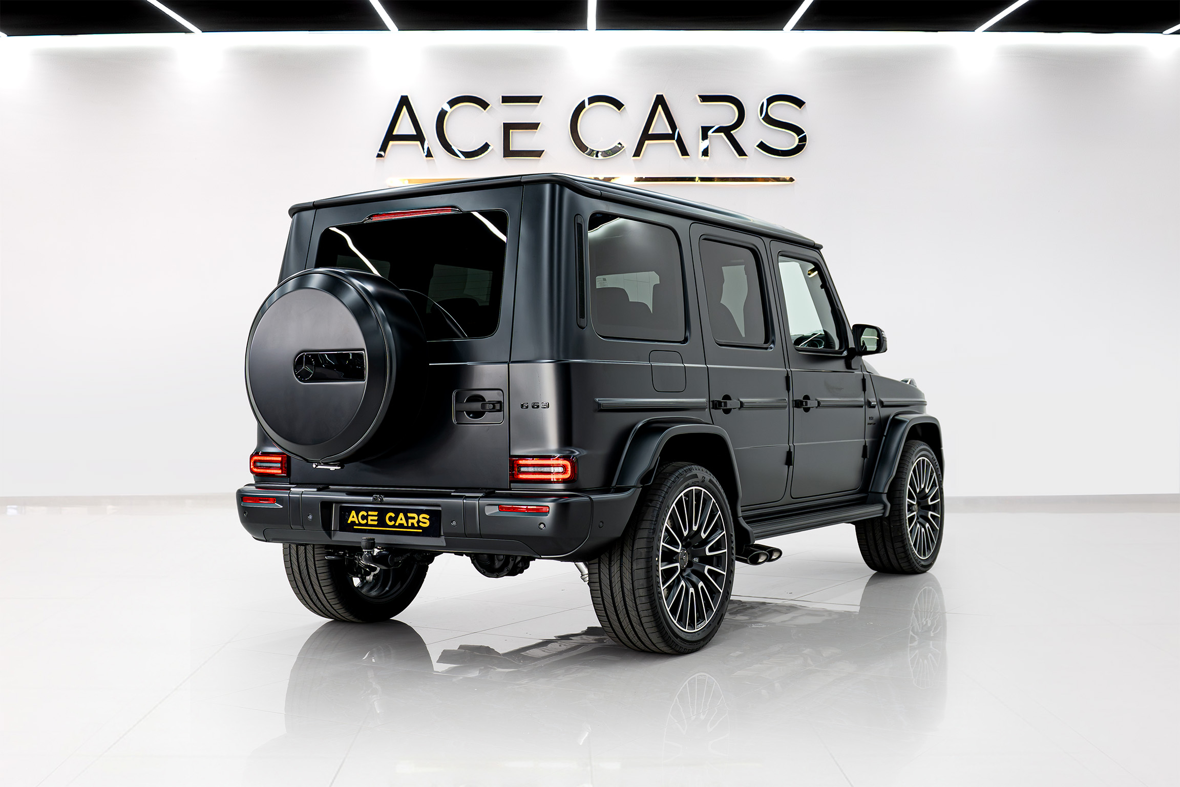 MERCEDES-BENZ photo 2