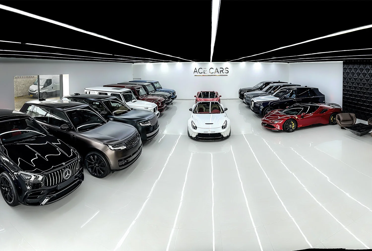 LAMBORGHINI photo 6