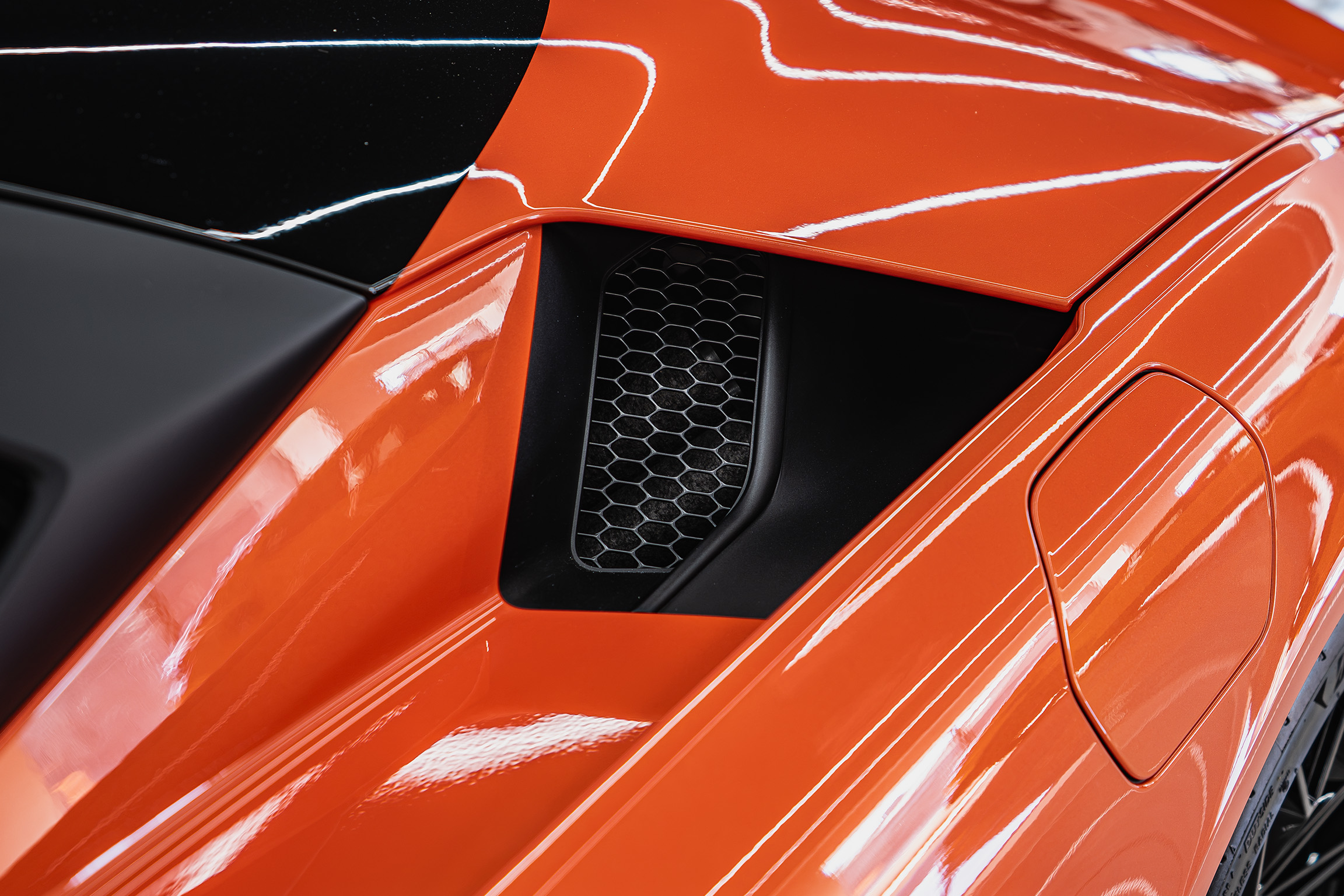LAMBORGHINI photo 23