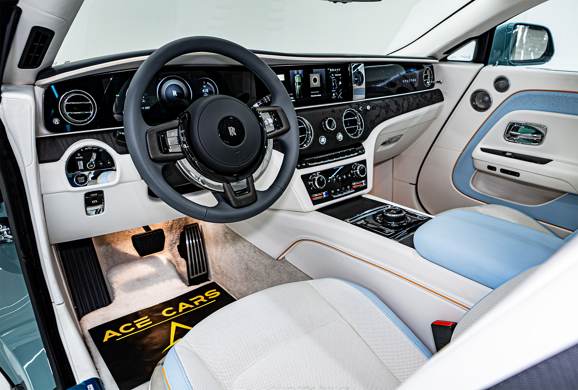 ROLLS ROYCE photo 5