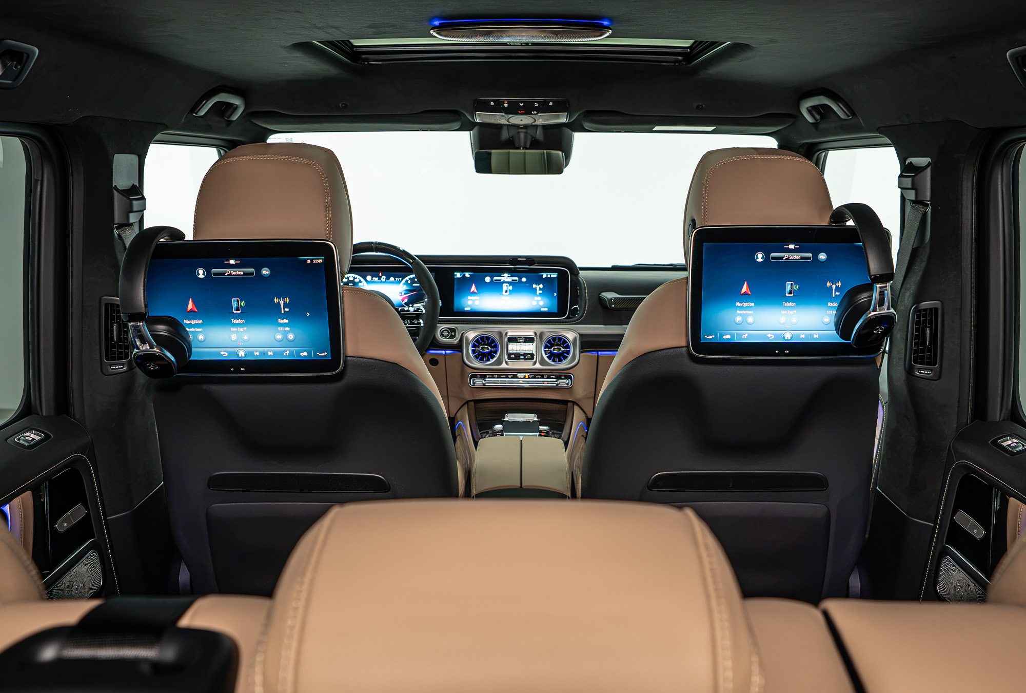 MERCEDES-BENZ photo 10