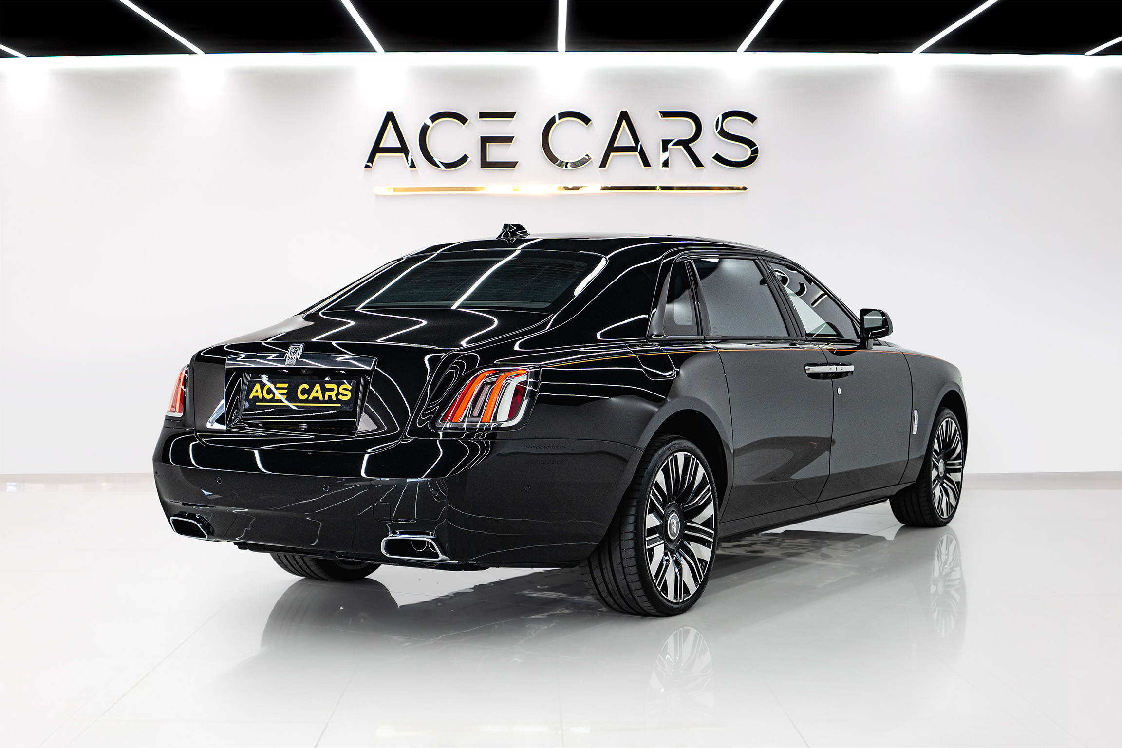 ROLLS ROYCE photo 2