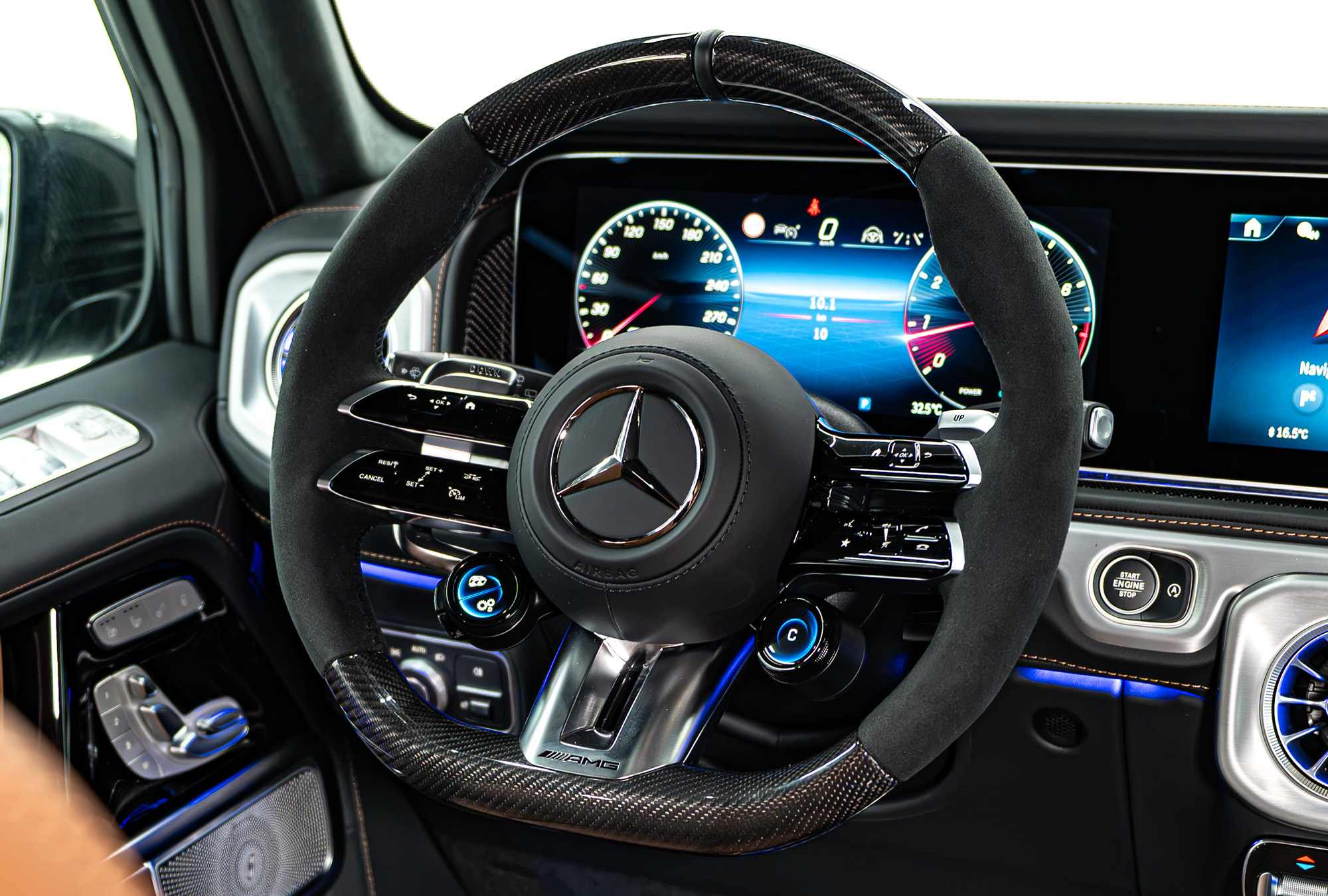 MERCEDES-BENZ photo 10