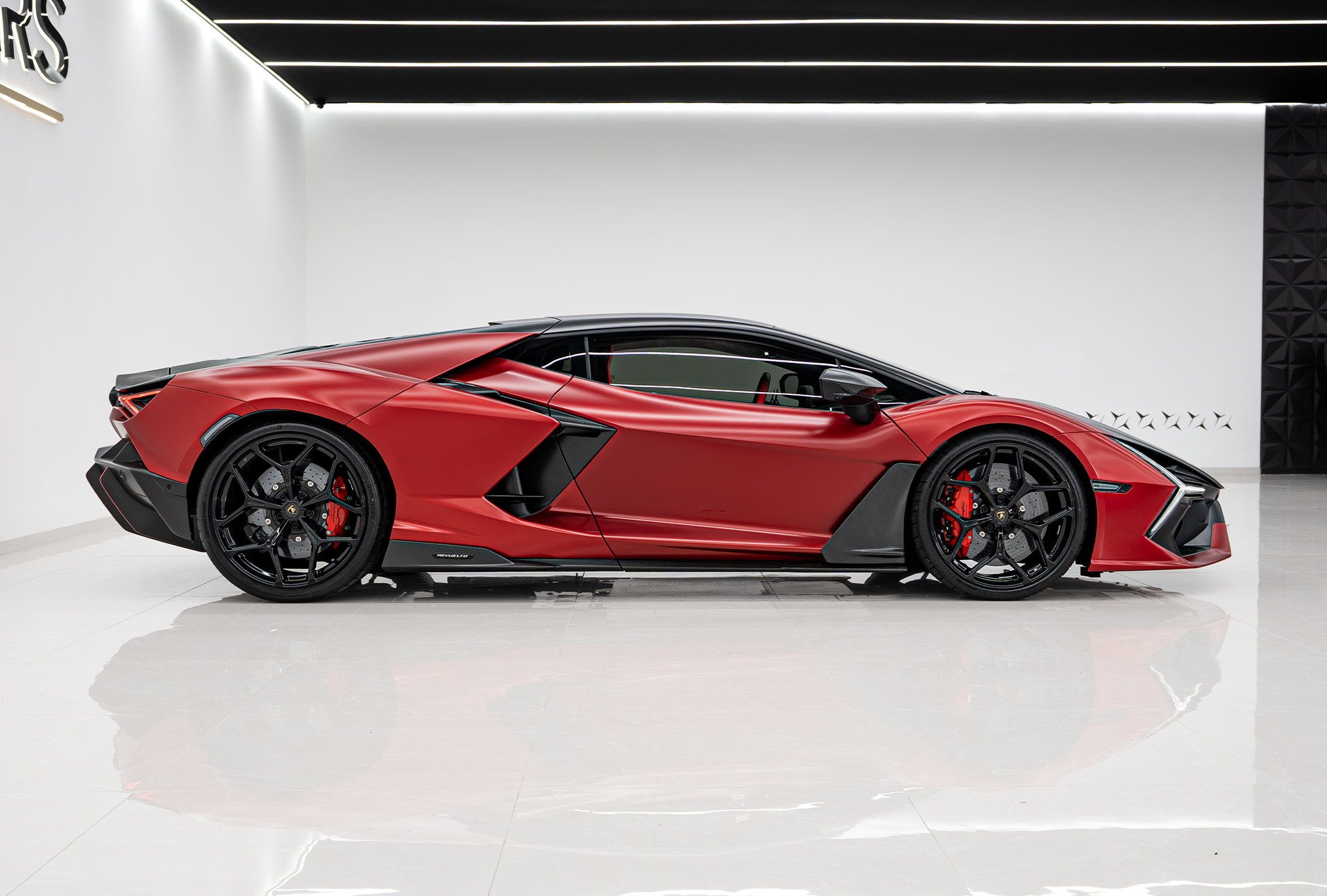 LAMBORGHINI photo 17