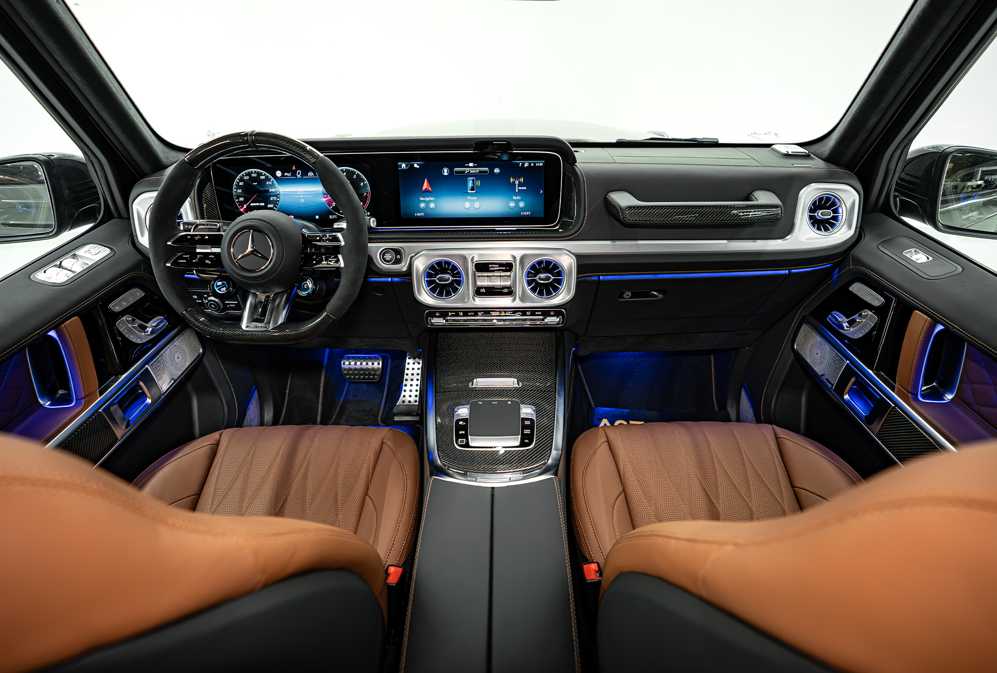 MERCEDES-BENZ photo 9