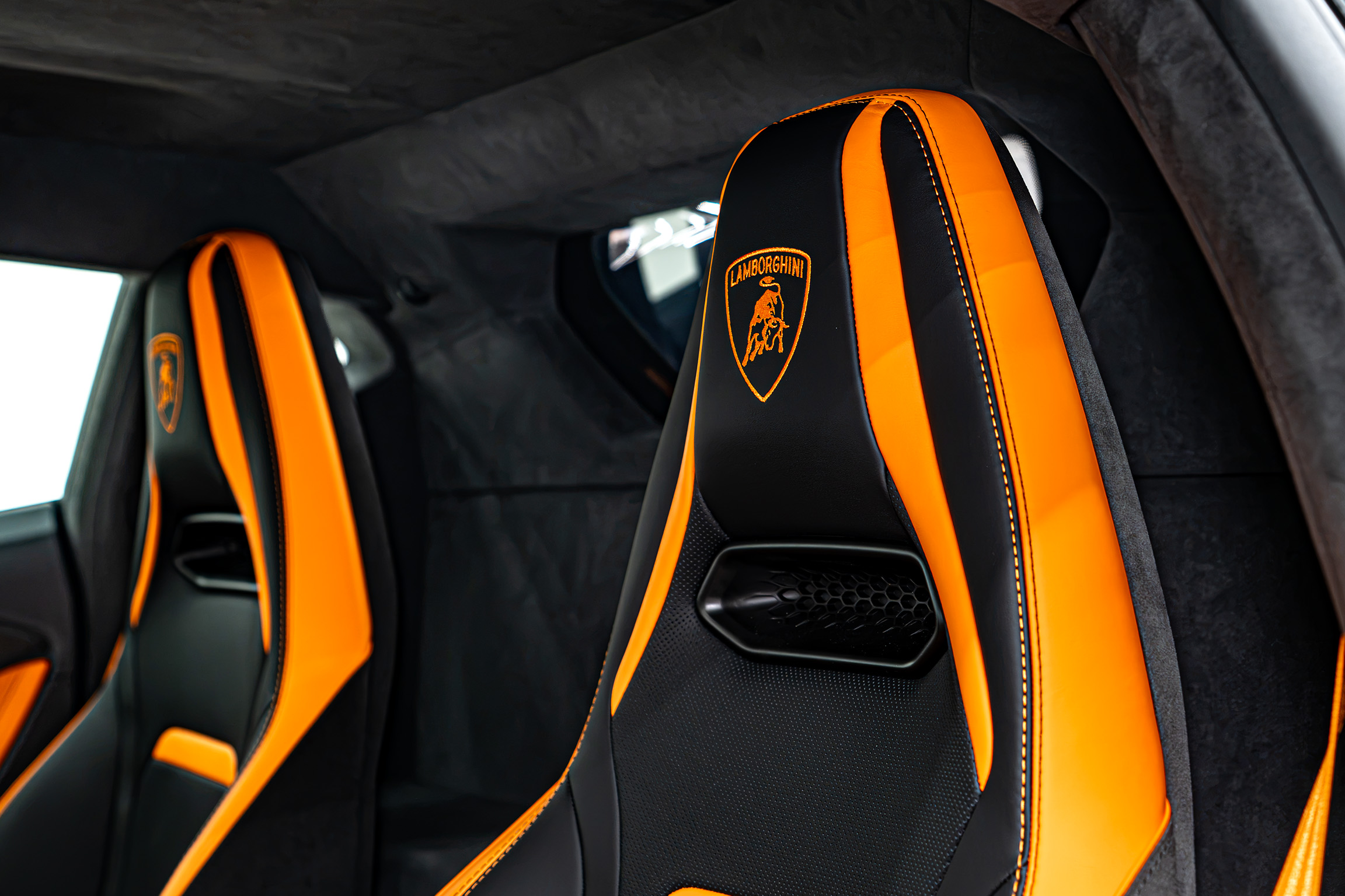 LAMBORGHINI photo 12