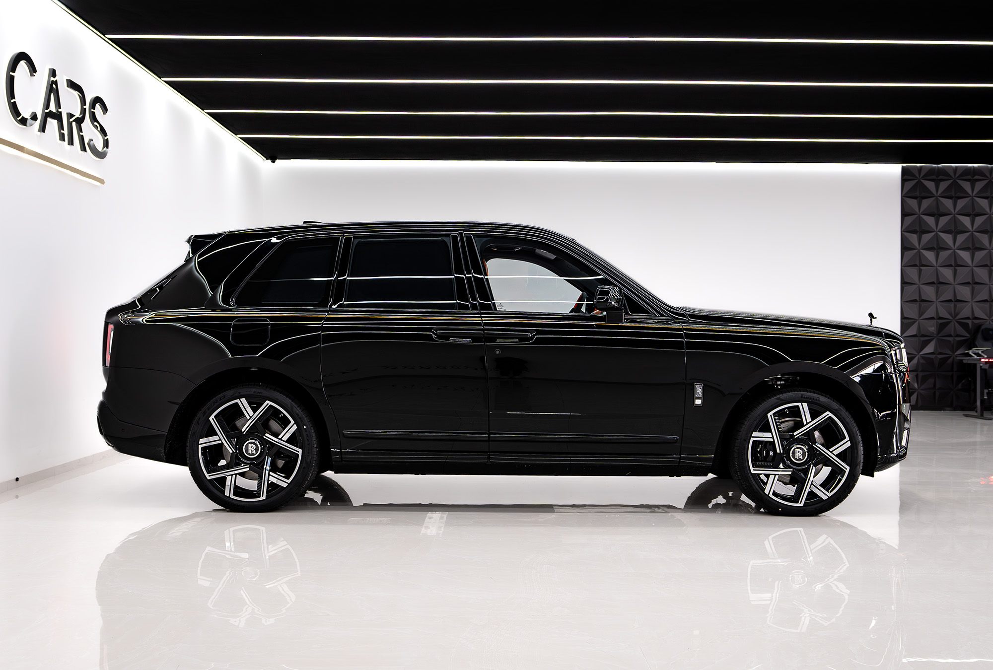 ROLLS ROYCE photo 12
