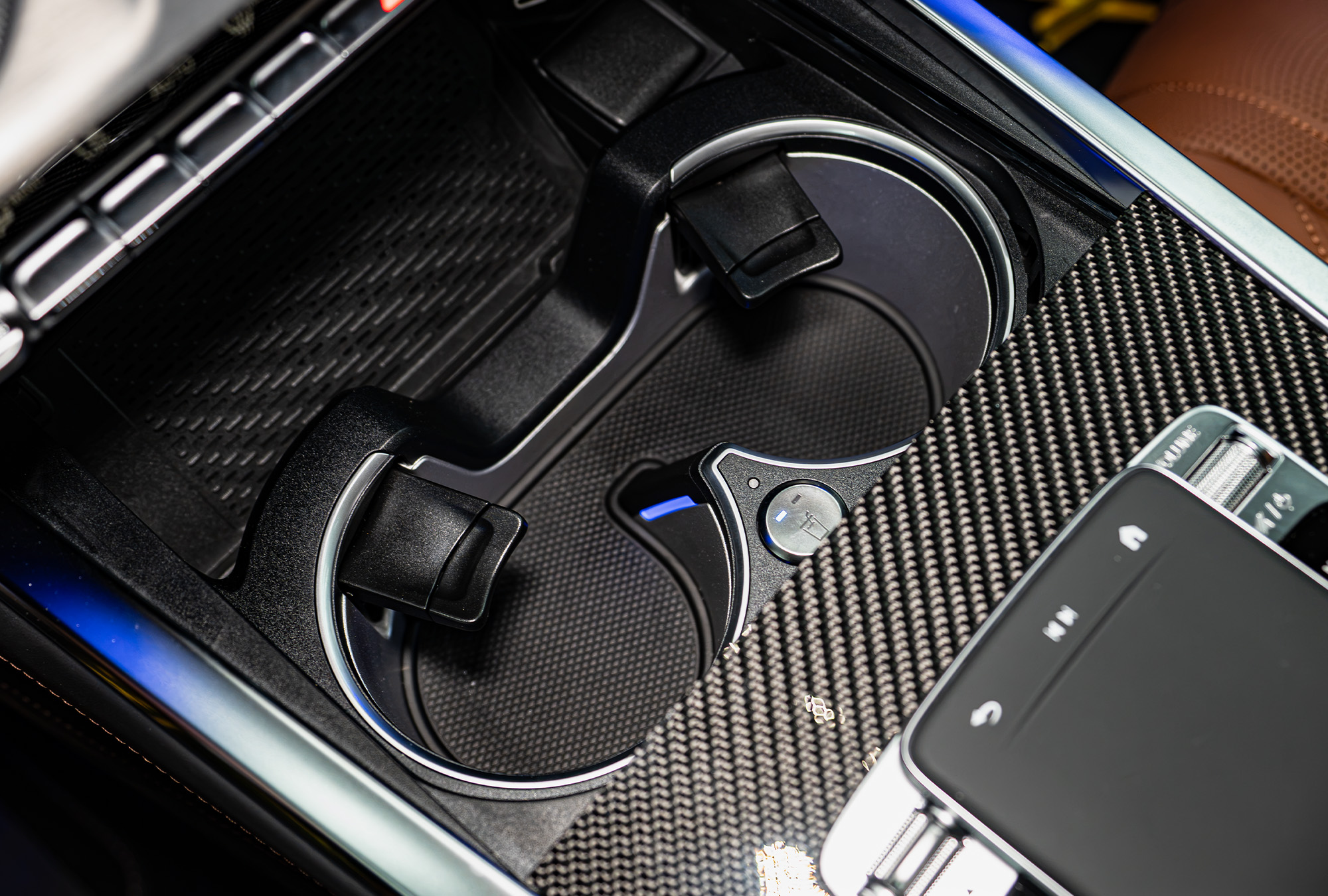 MERCEDES-BENZ photo 14