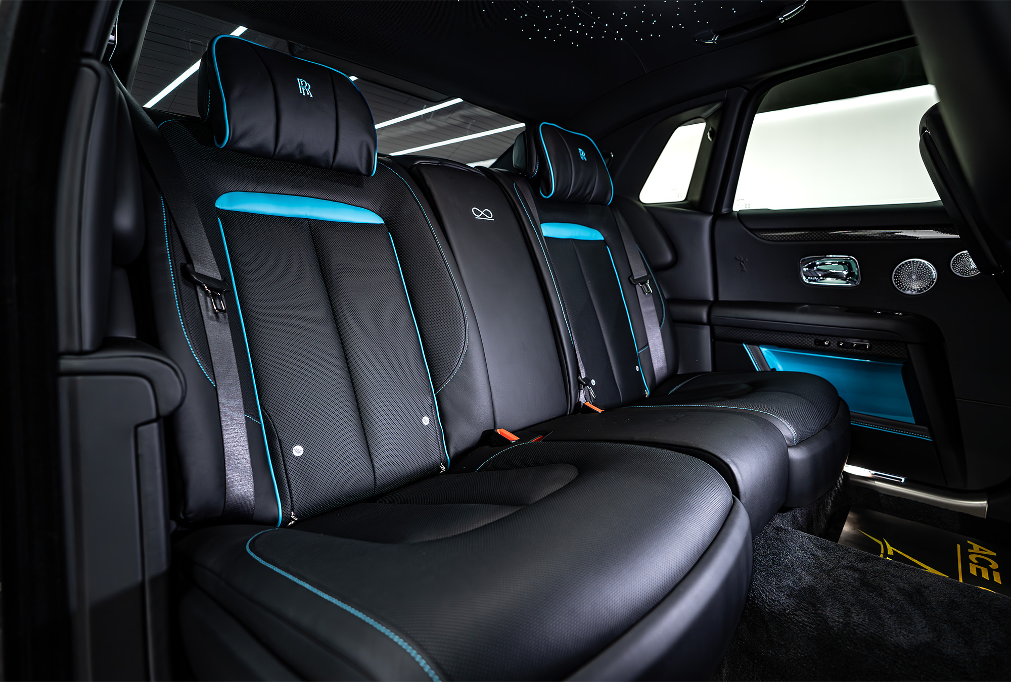 ROLLS ROYCE photo 5