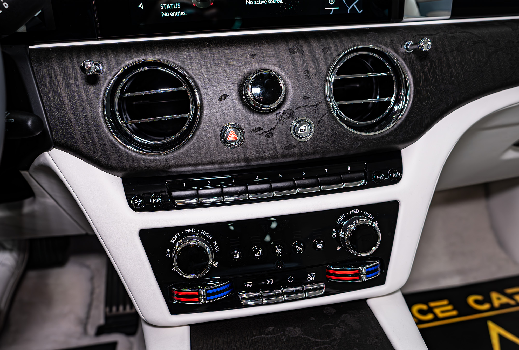 ROLLS ROYCE photo 13