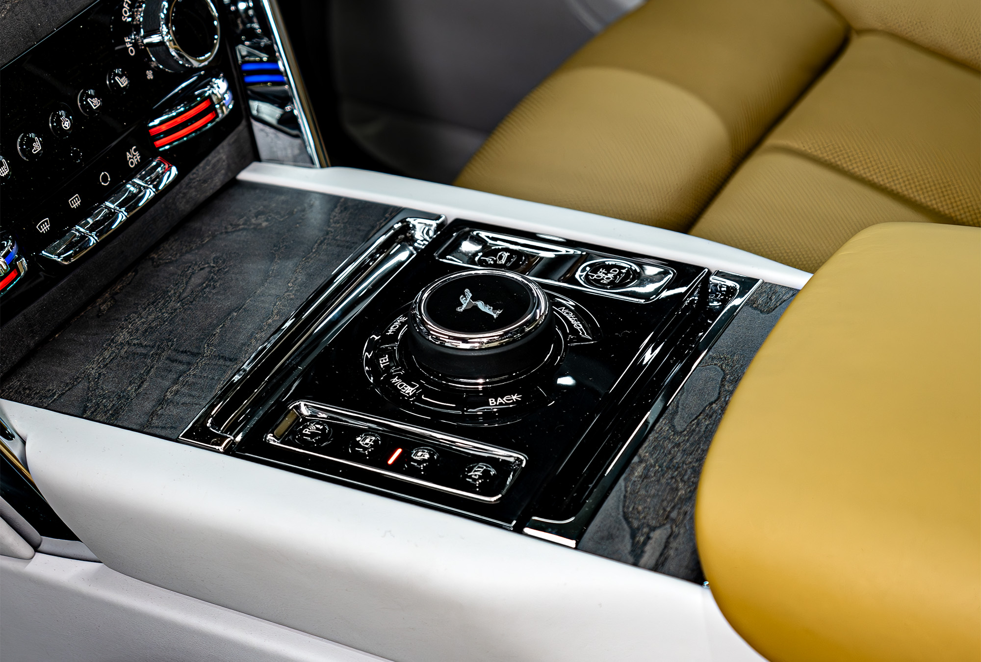 ROLLS ROYCE photo 12