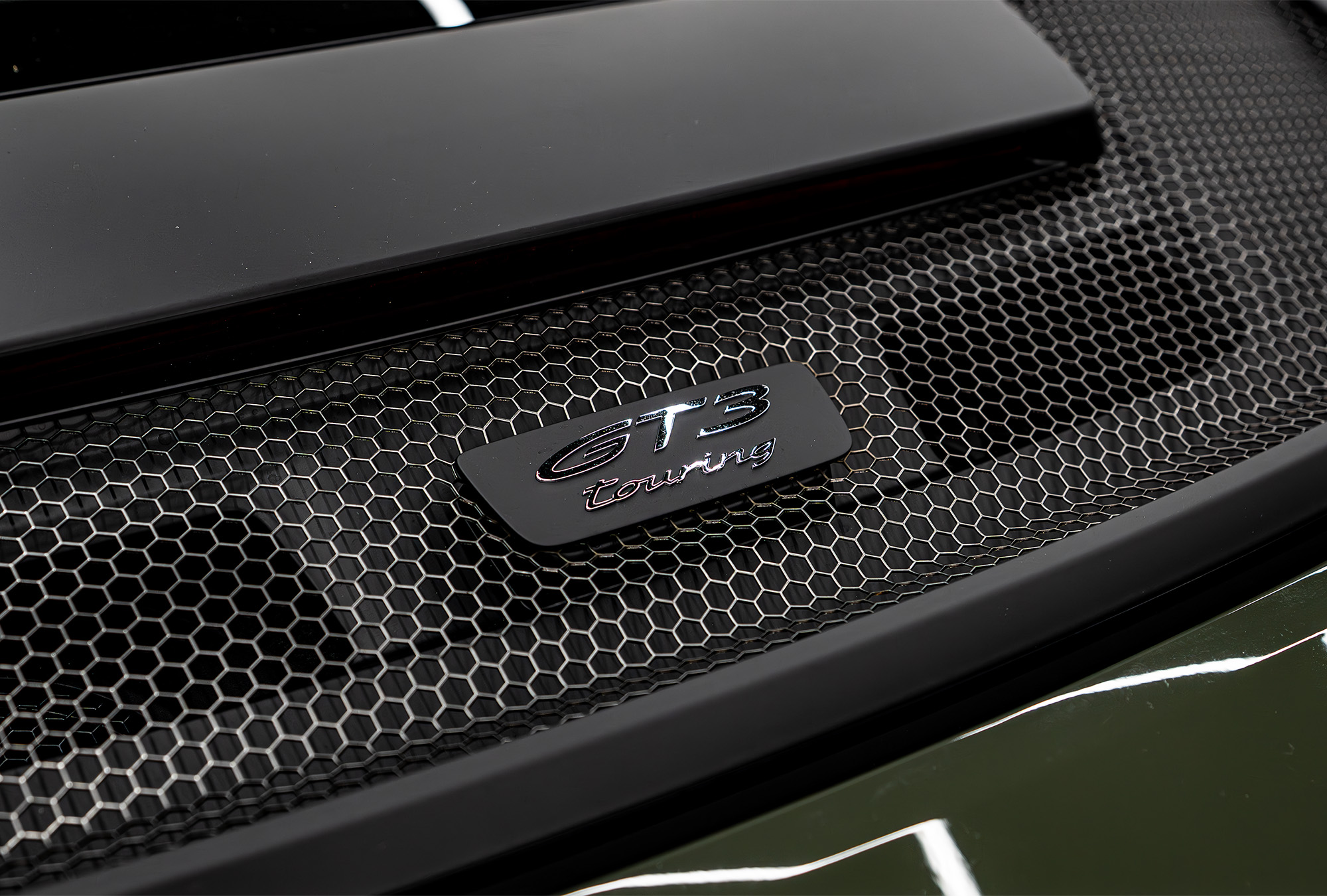 PORSCHE photo 18