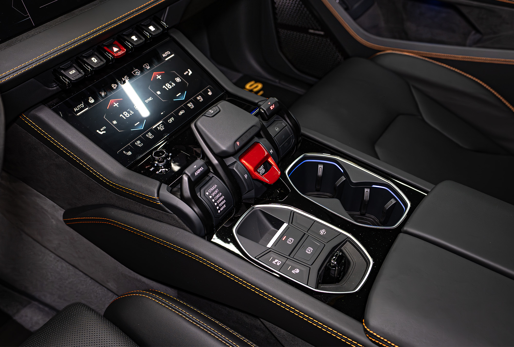 LAMBORGHINI photo 11