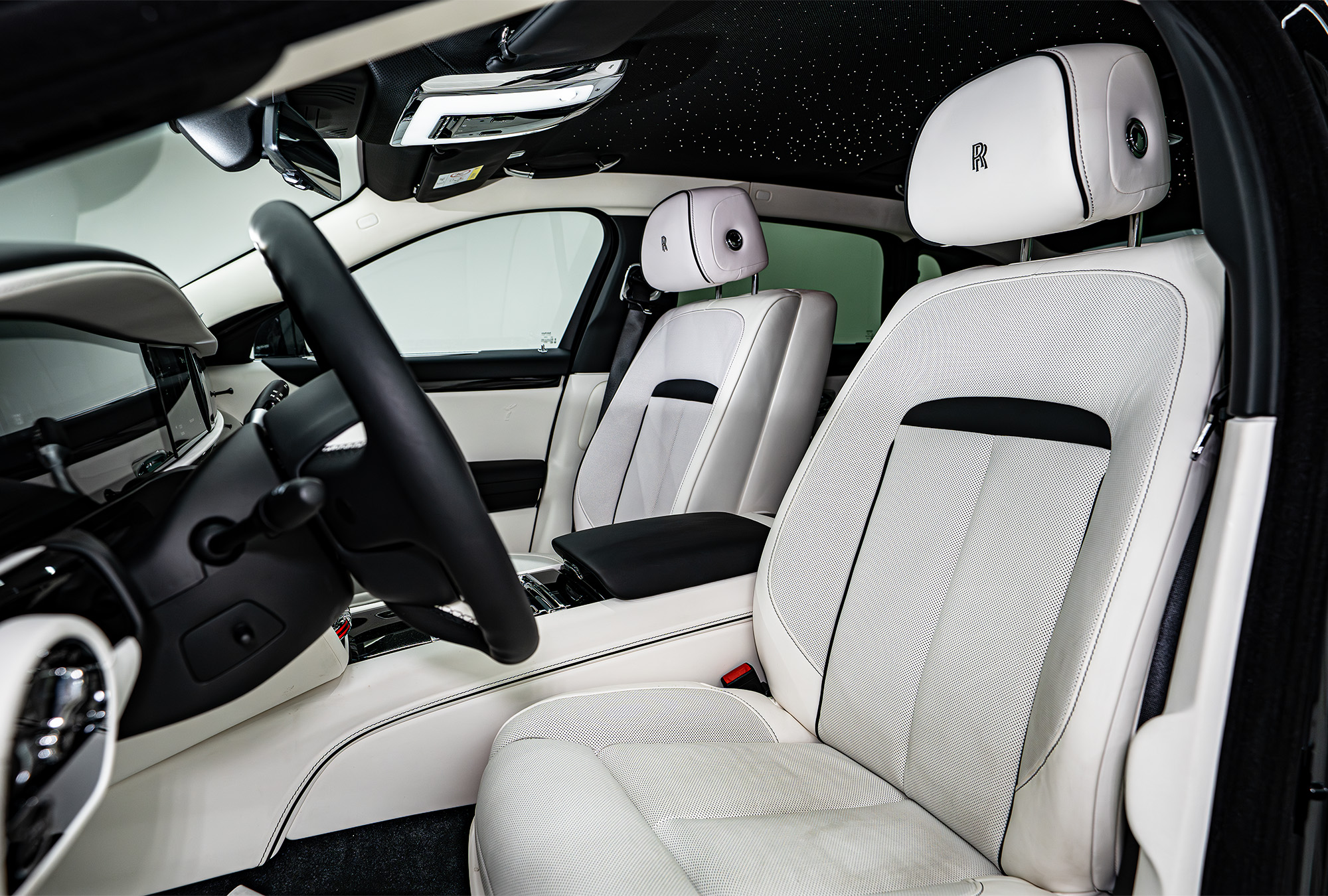 ROLLS ROYCE photo 6