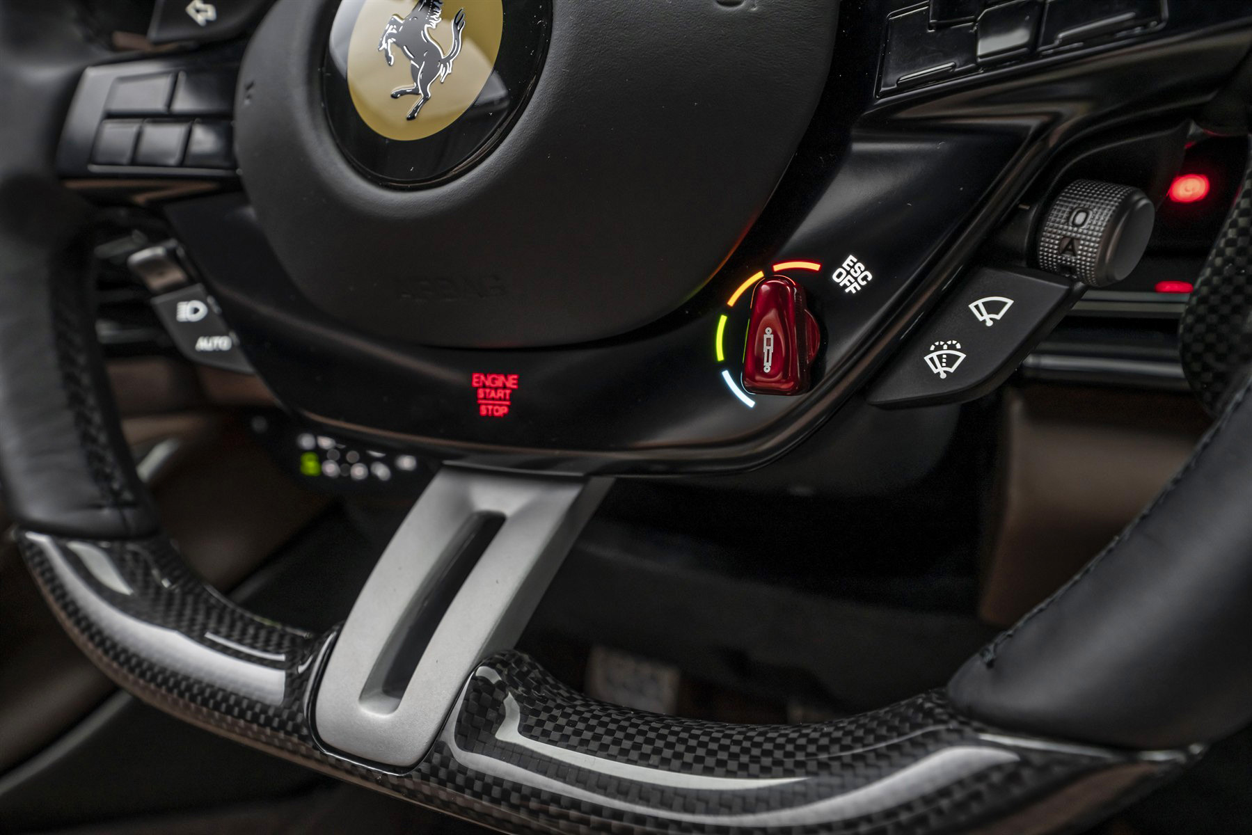 FERRARI photo 7