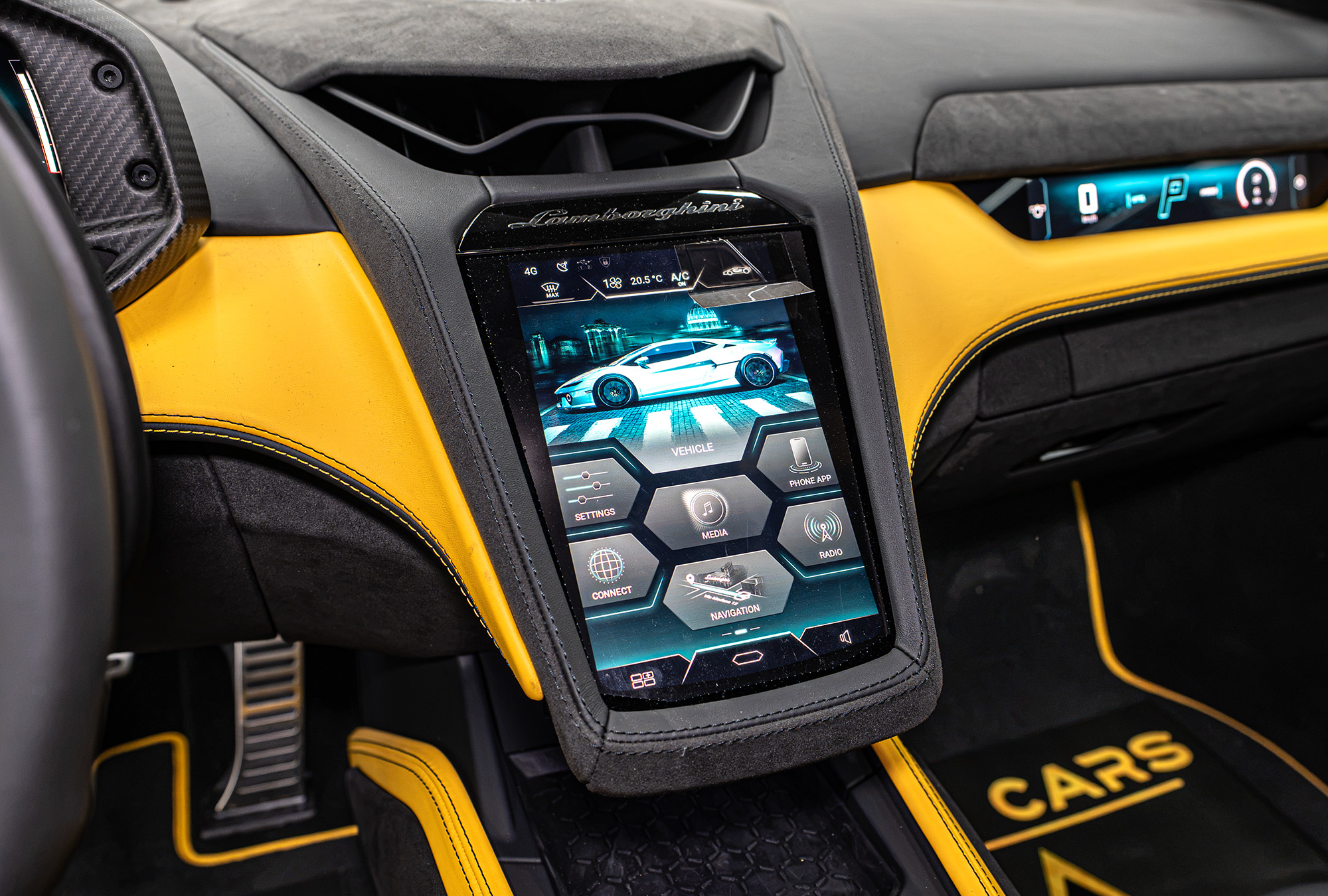 LAMBORGHINI photo 11