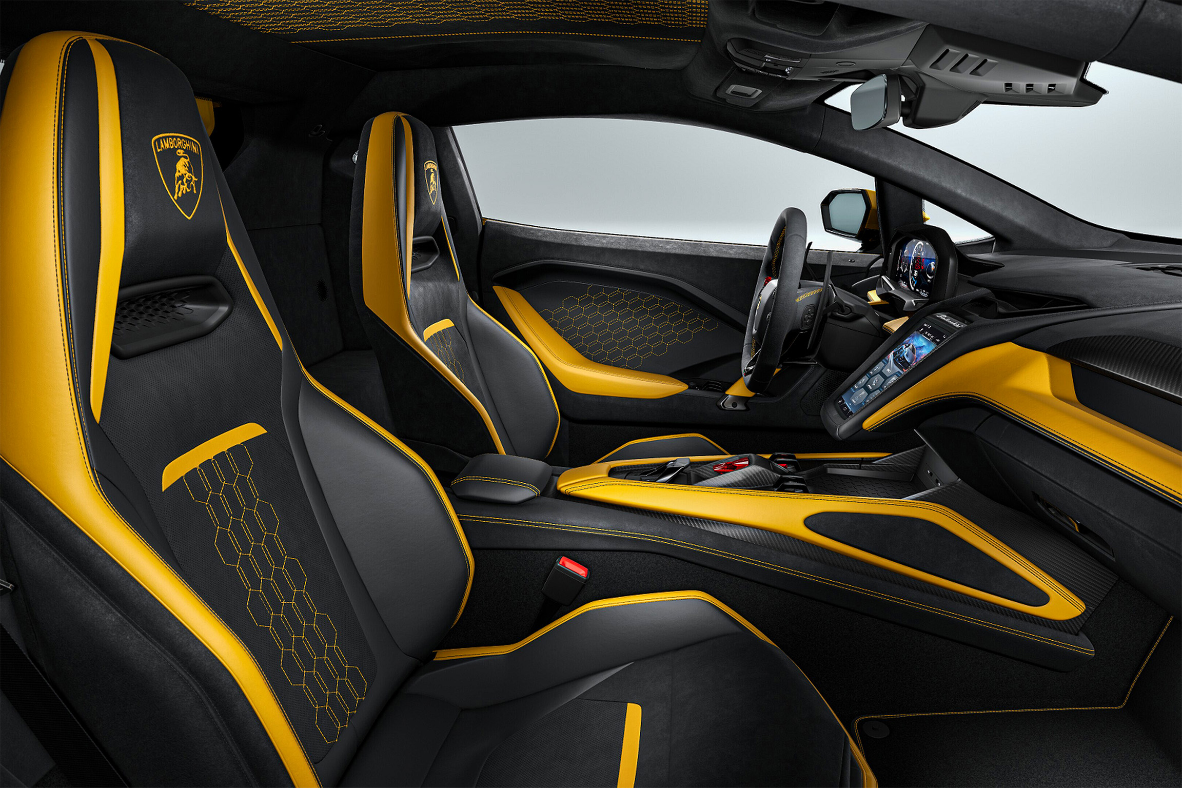 LAMBORGHINI photo 2