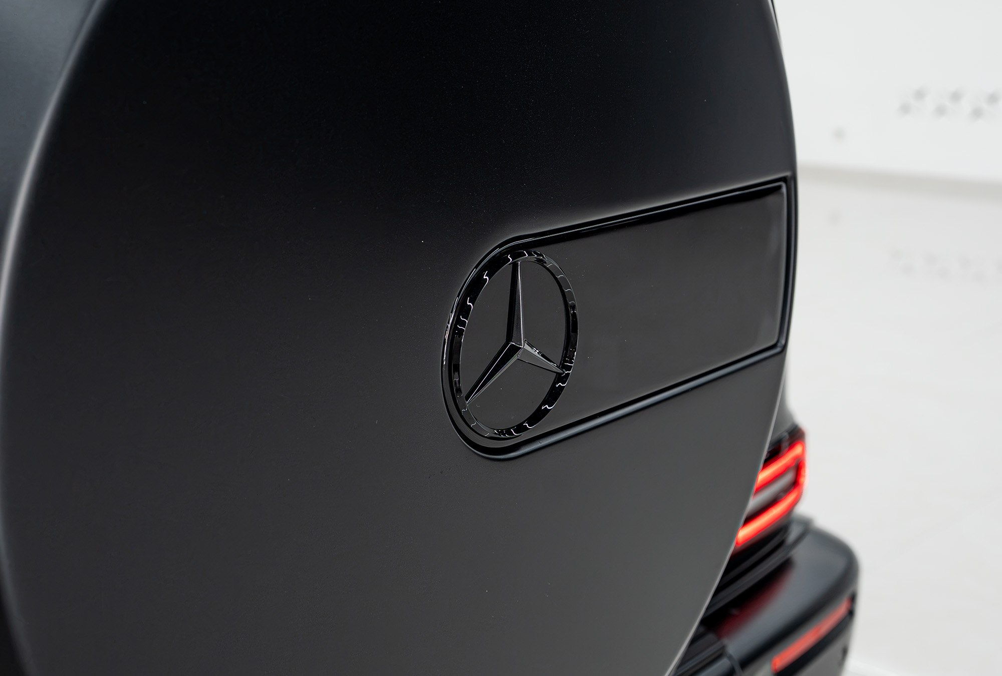 MERCEDES-BENZ photo 29