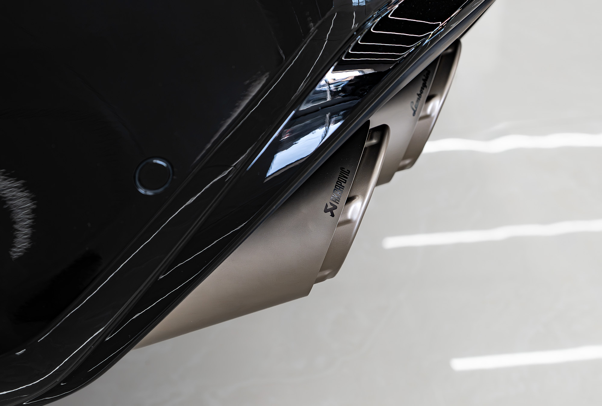 LAMBORGHINI photo 25