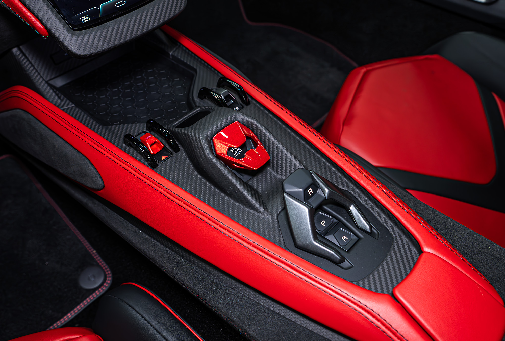 LAMBORGHINI photo 14