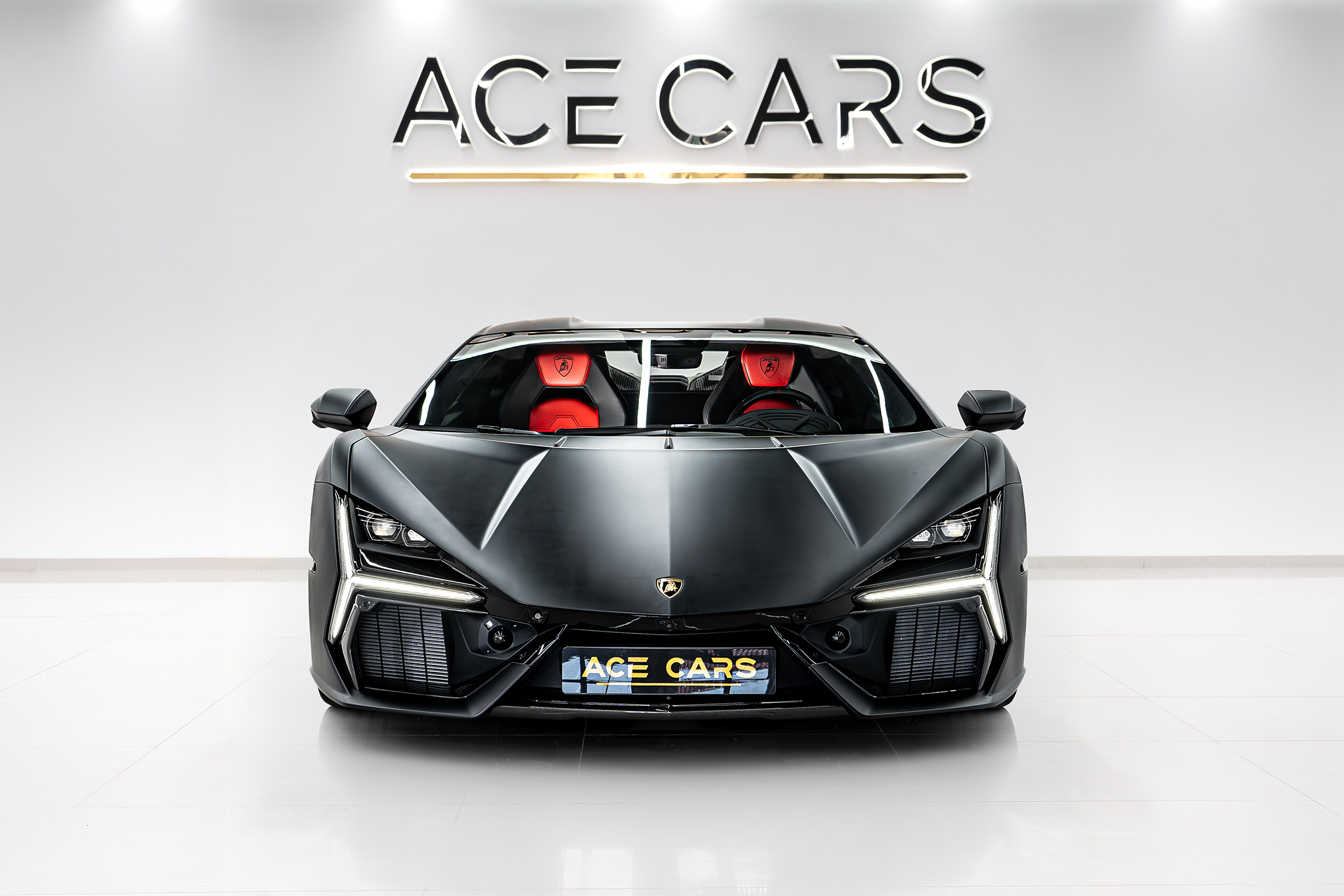 LAMBORGHINI photo 3