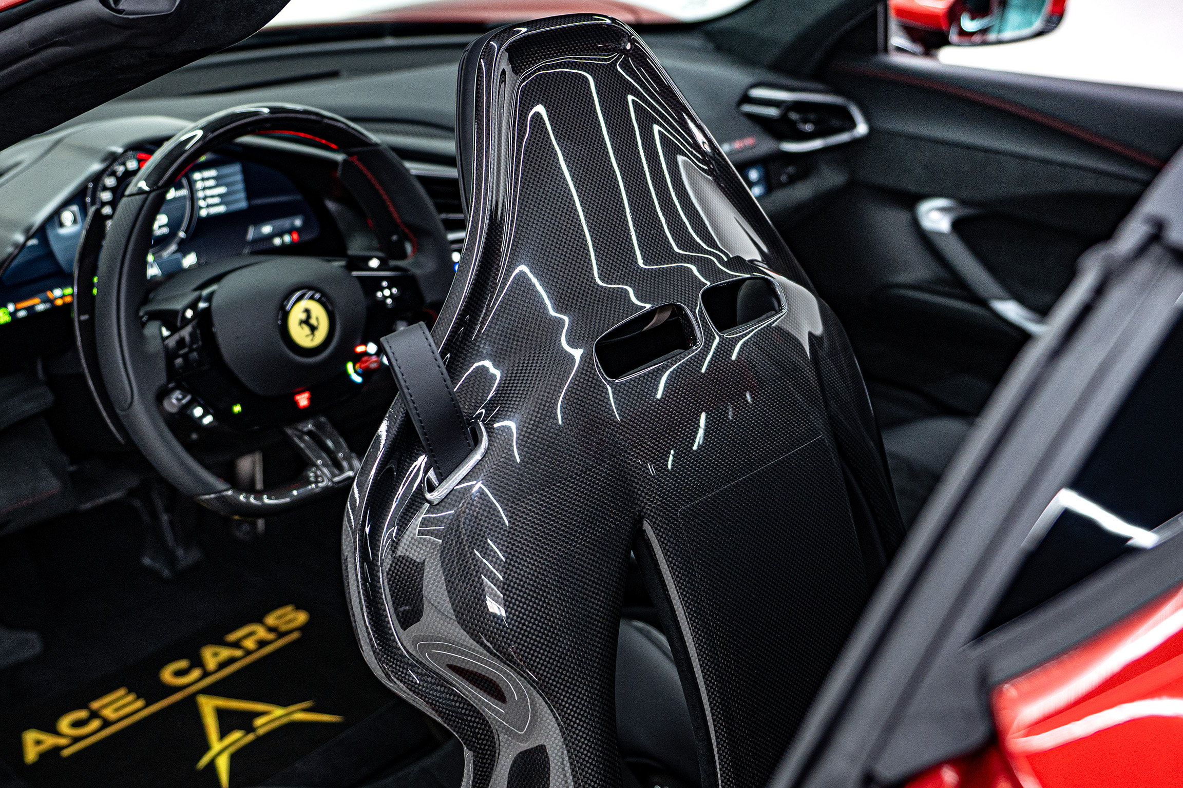 FERRARI photo 6