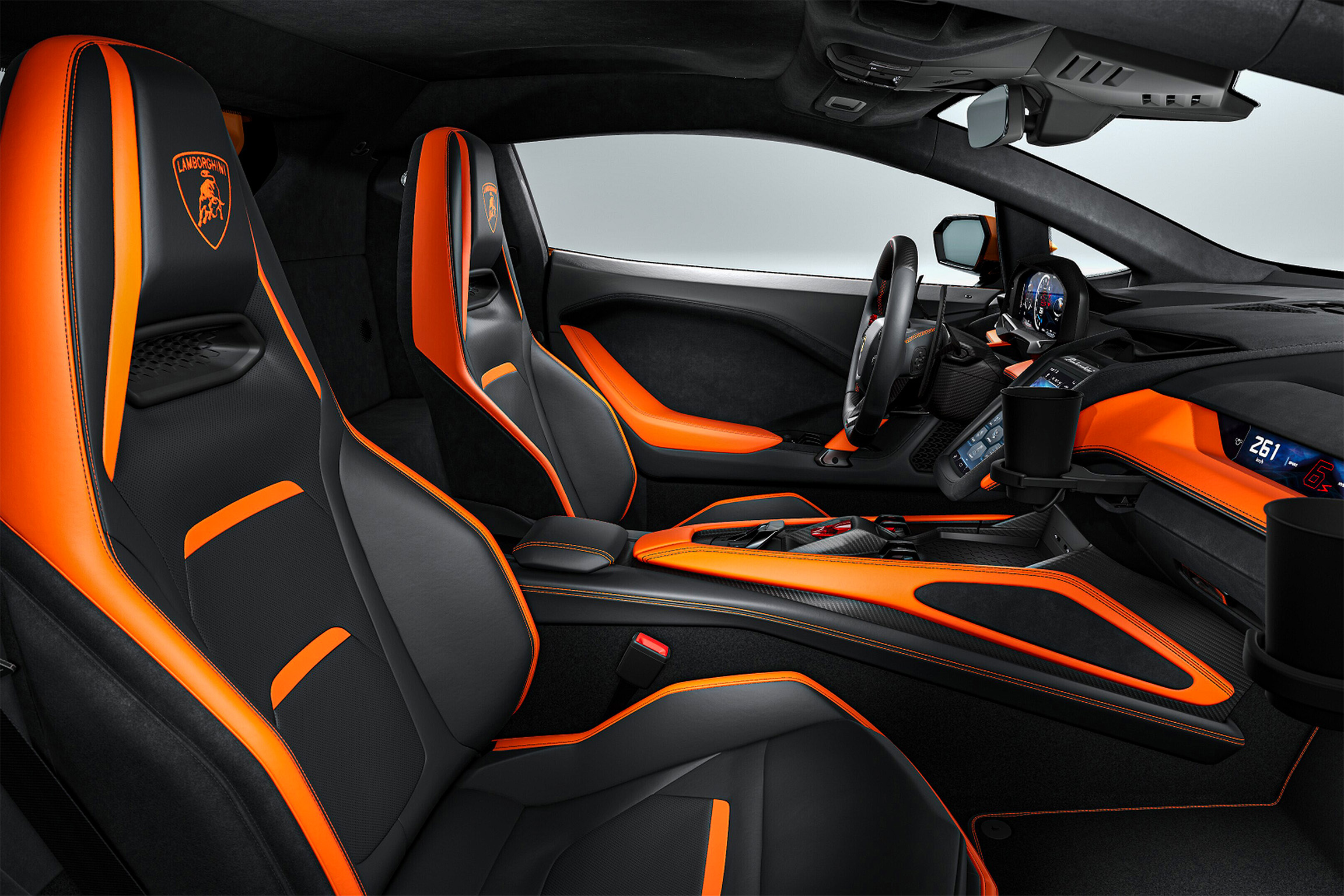 LAMBORGHINI photo 2
